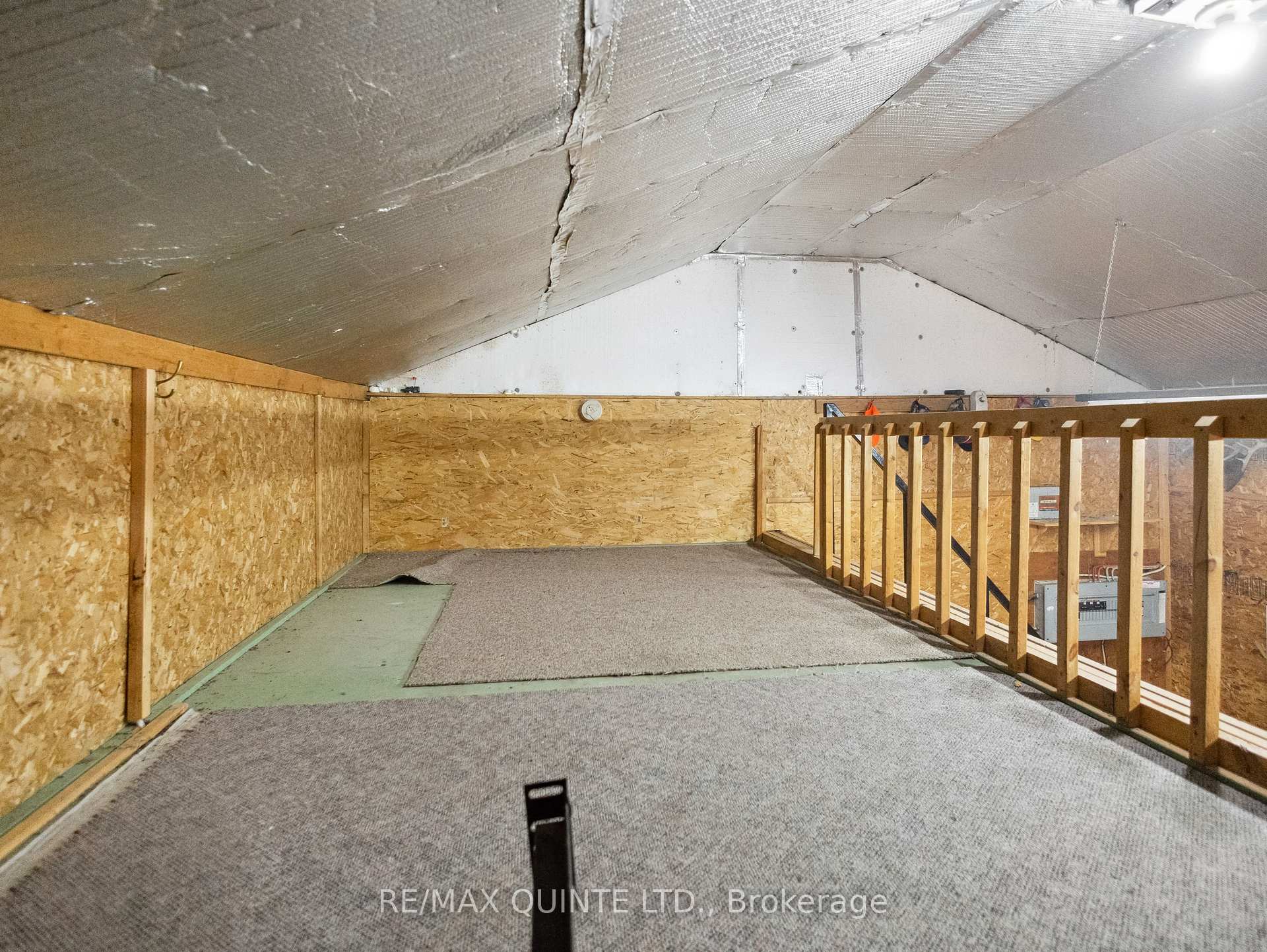 Photo 32 of 2878 County Road 15, Prince Edward County, Sophiasburg Ward — HOMEH