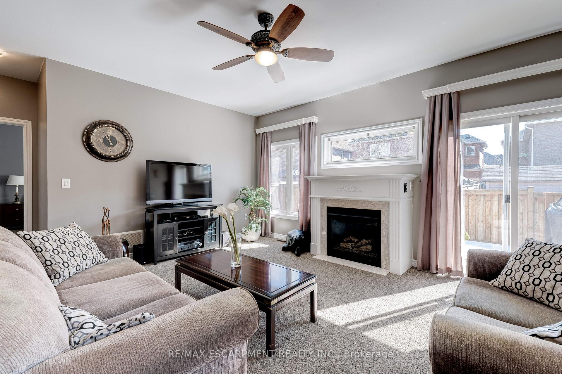 Photo 13 of 216 Cathcart Crescent, Milton, Willmott — HOMEH