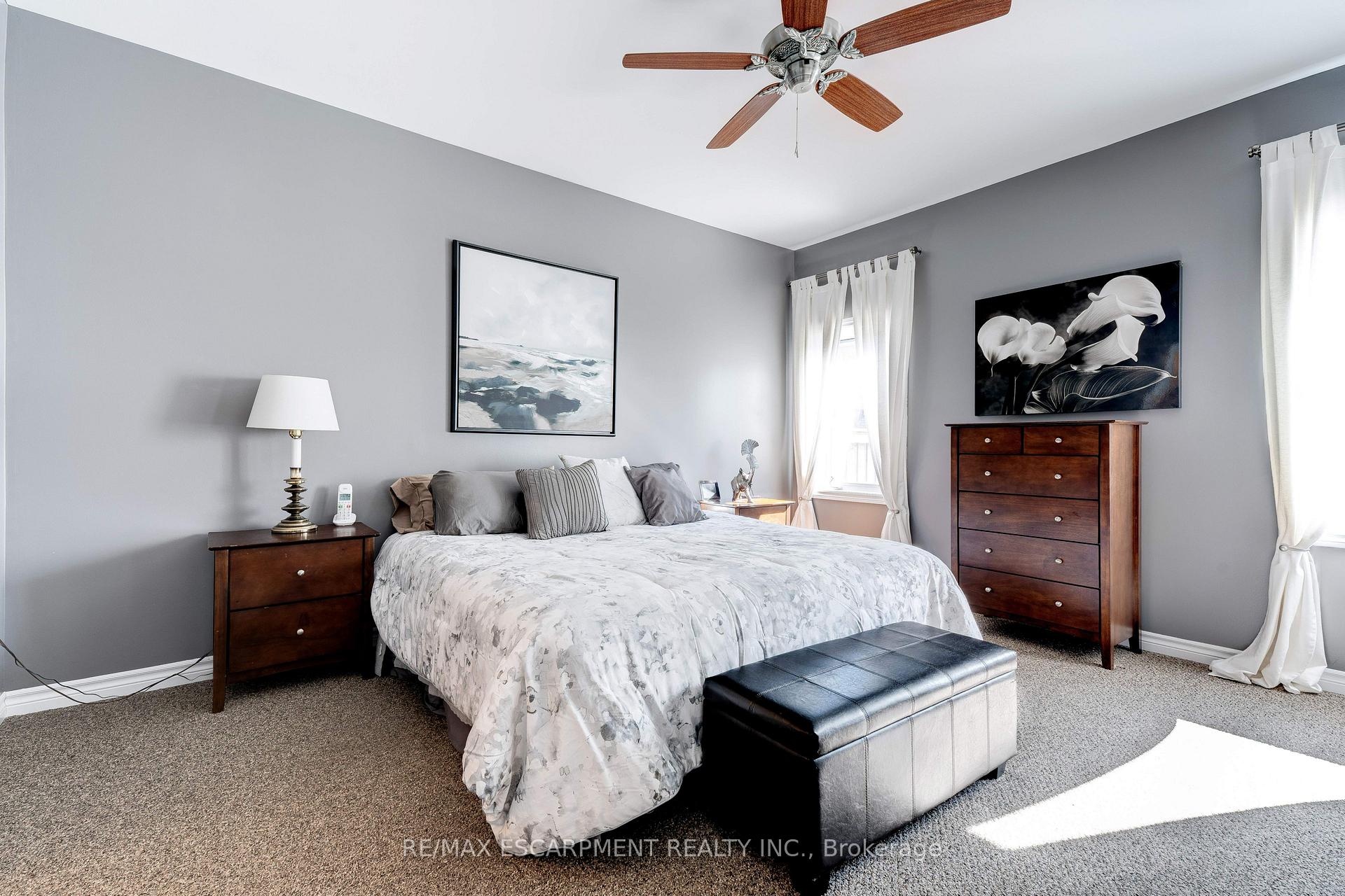 Photo 16 of 216 Cathcart Crescent, Milton, Willmott — HOMEH