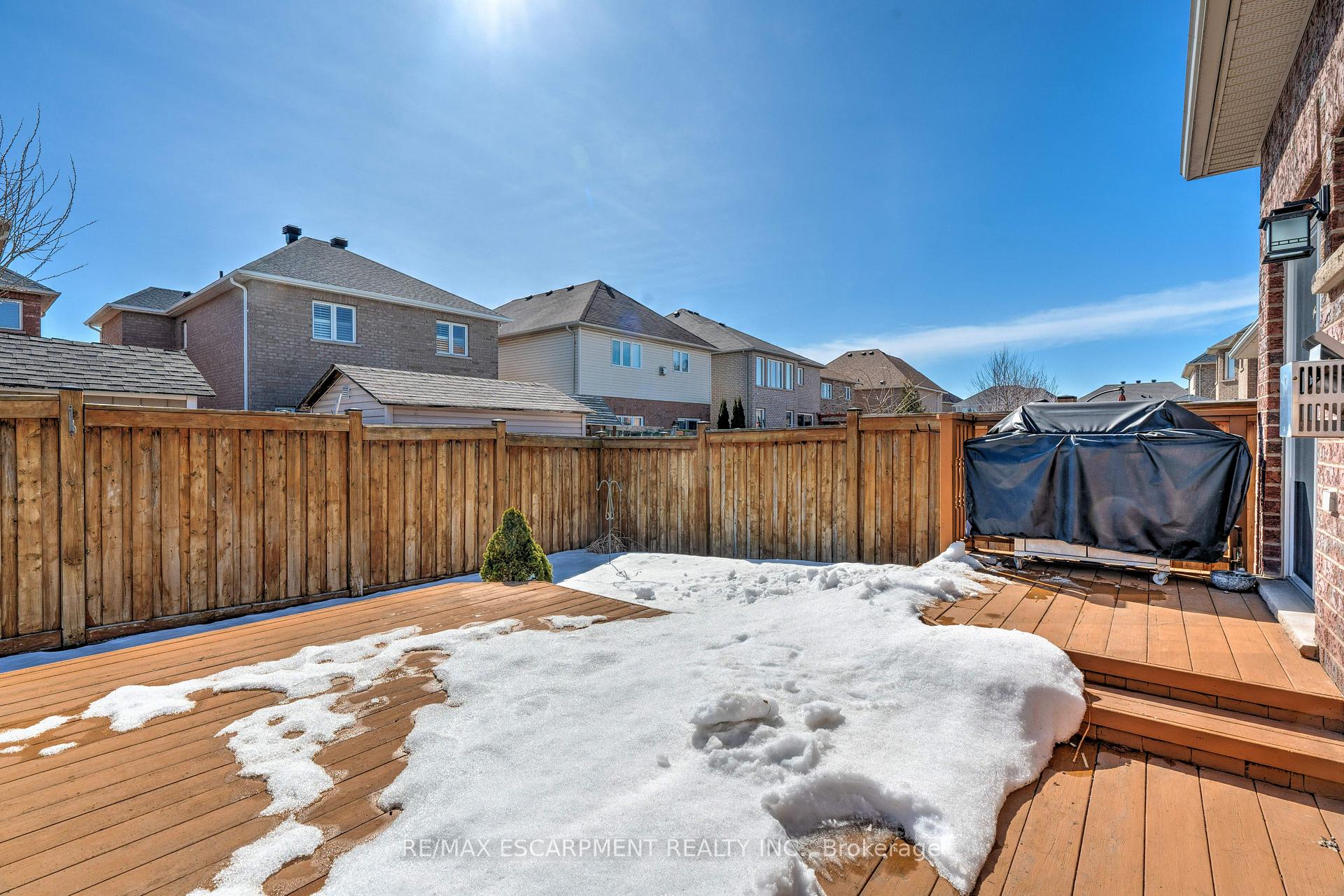 Photo 28 of 216 Cathcart Crescent, Milton, Willmott — HOMEH
