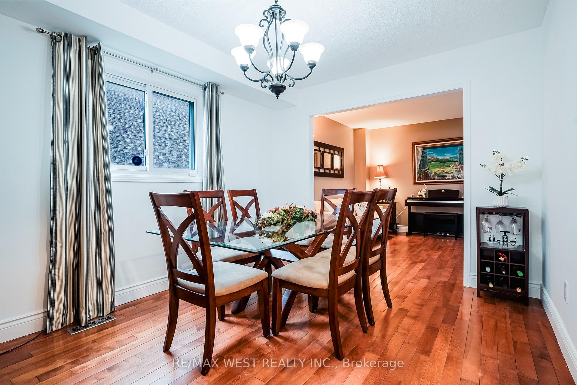 Photo 7 of 760 Aspen Road, Pickering, Amberlea — HOMEH