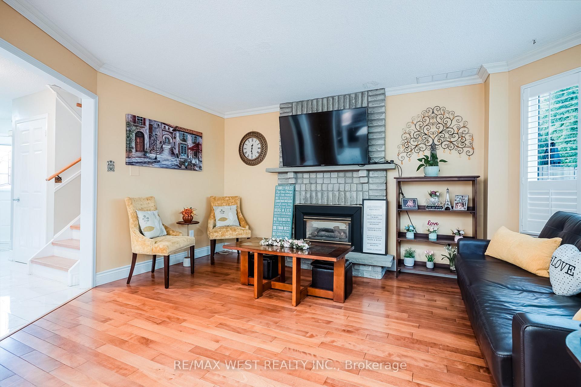 Photo 12 of 760 Aspen Road, Pickering, Amberlea — HOMEH