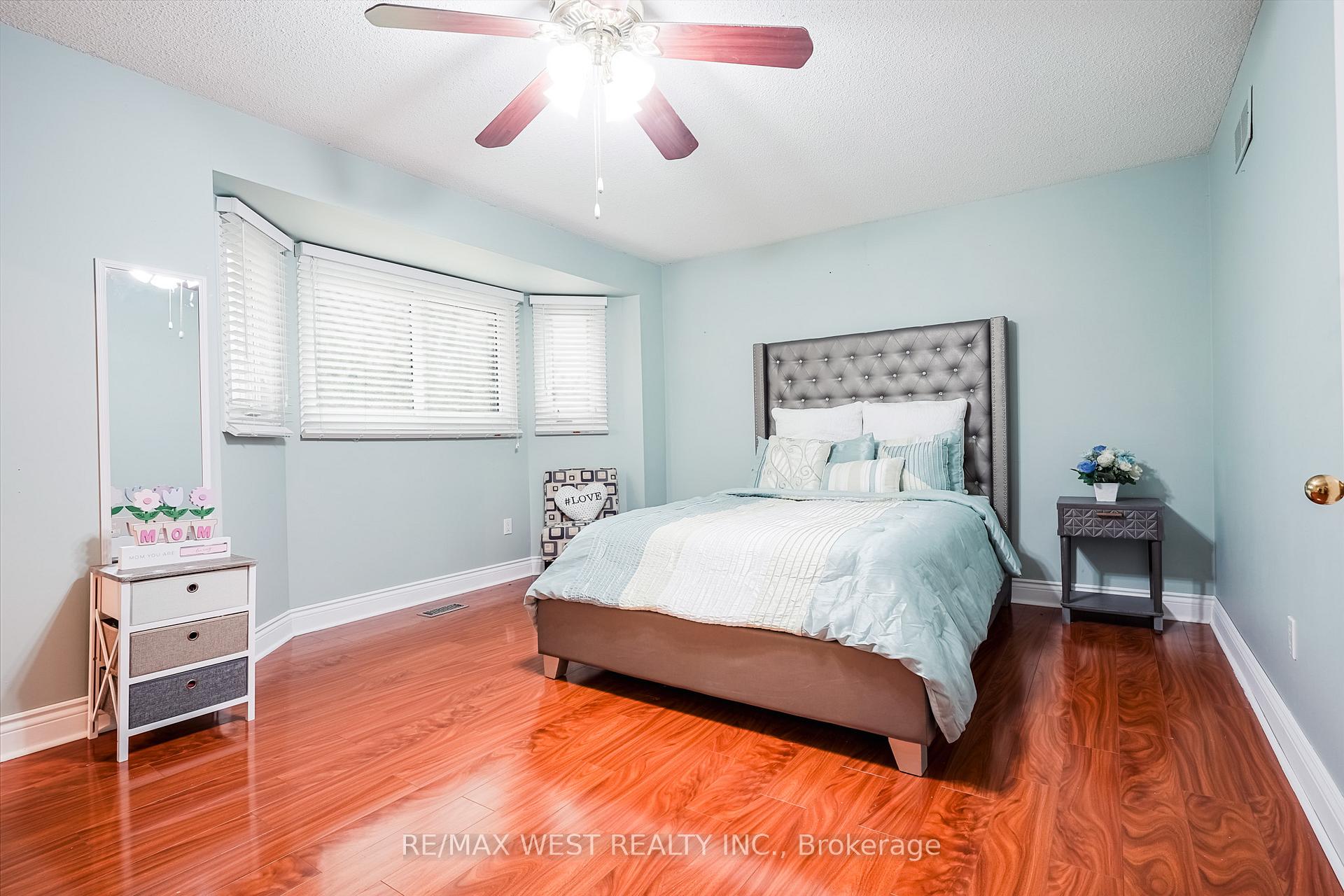 Photo 21 of 760 Aspen Road, Pickering, Amberlea — HOMEH