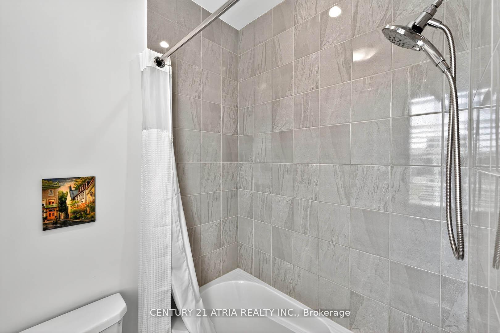 Photo 27 of 2888 Foxden Square, Pickering, Rural Pickering — HOMEH