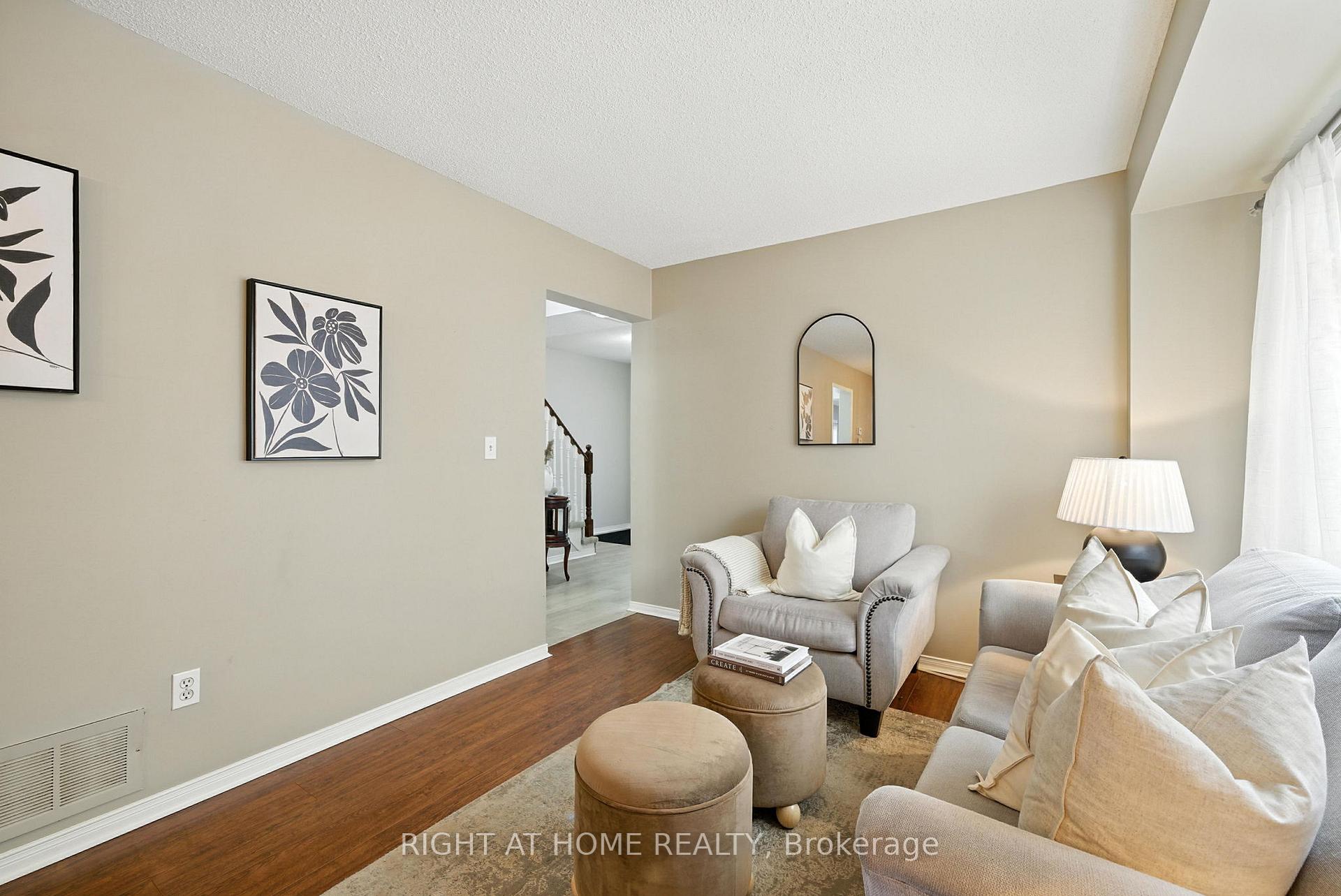 Photo 10 of 524 Hartgrove Lane, Oshawa, Eastdale — HOMEH