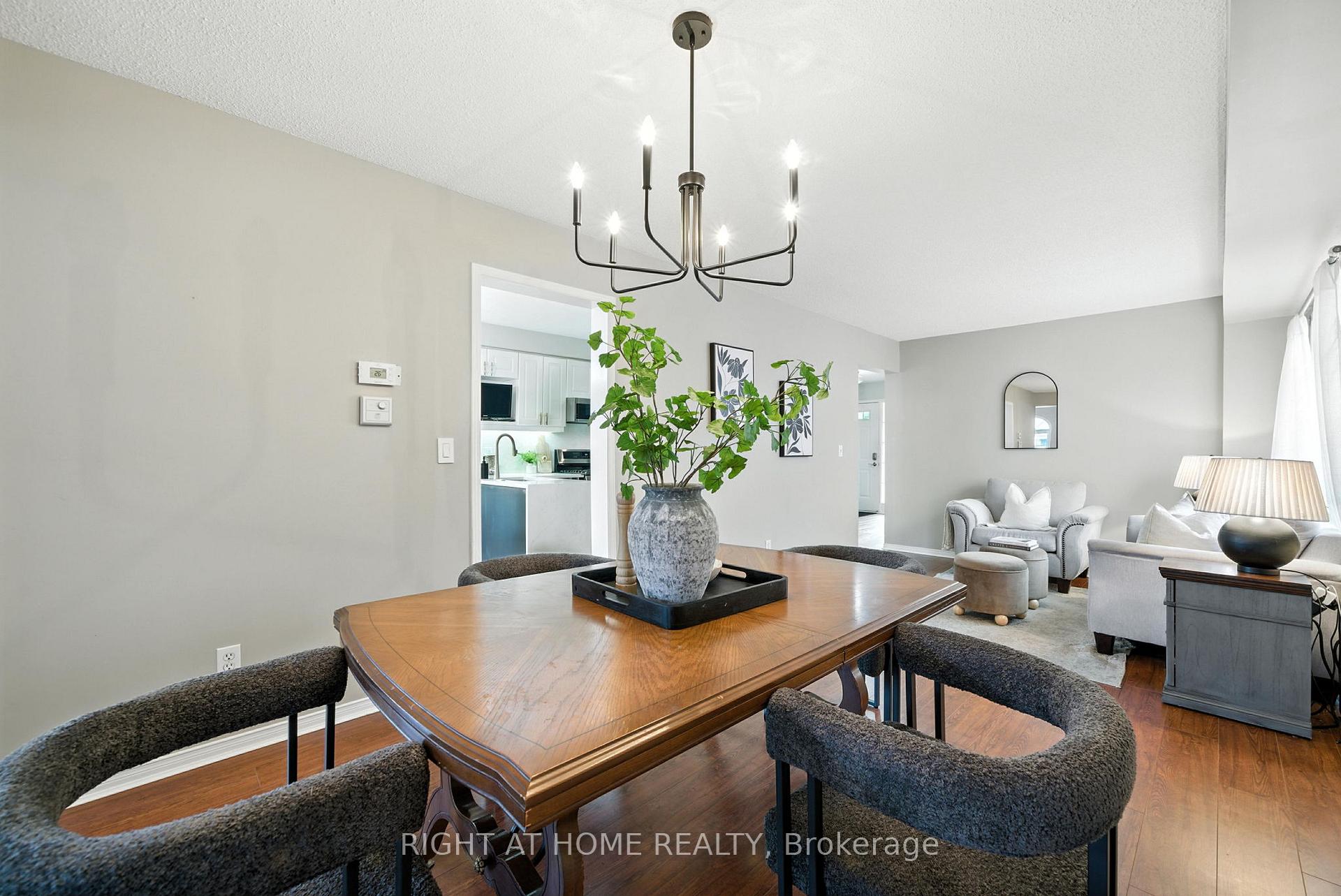 Photo 12 of 524 Hartgrove Lane, Oshawa, Eastdale — HOMEH