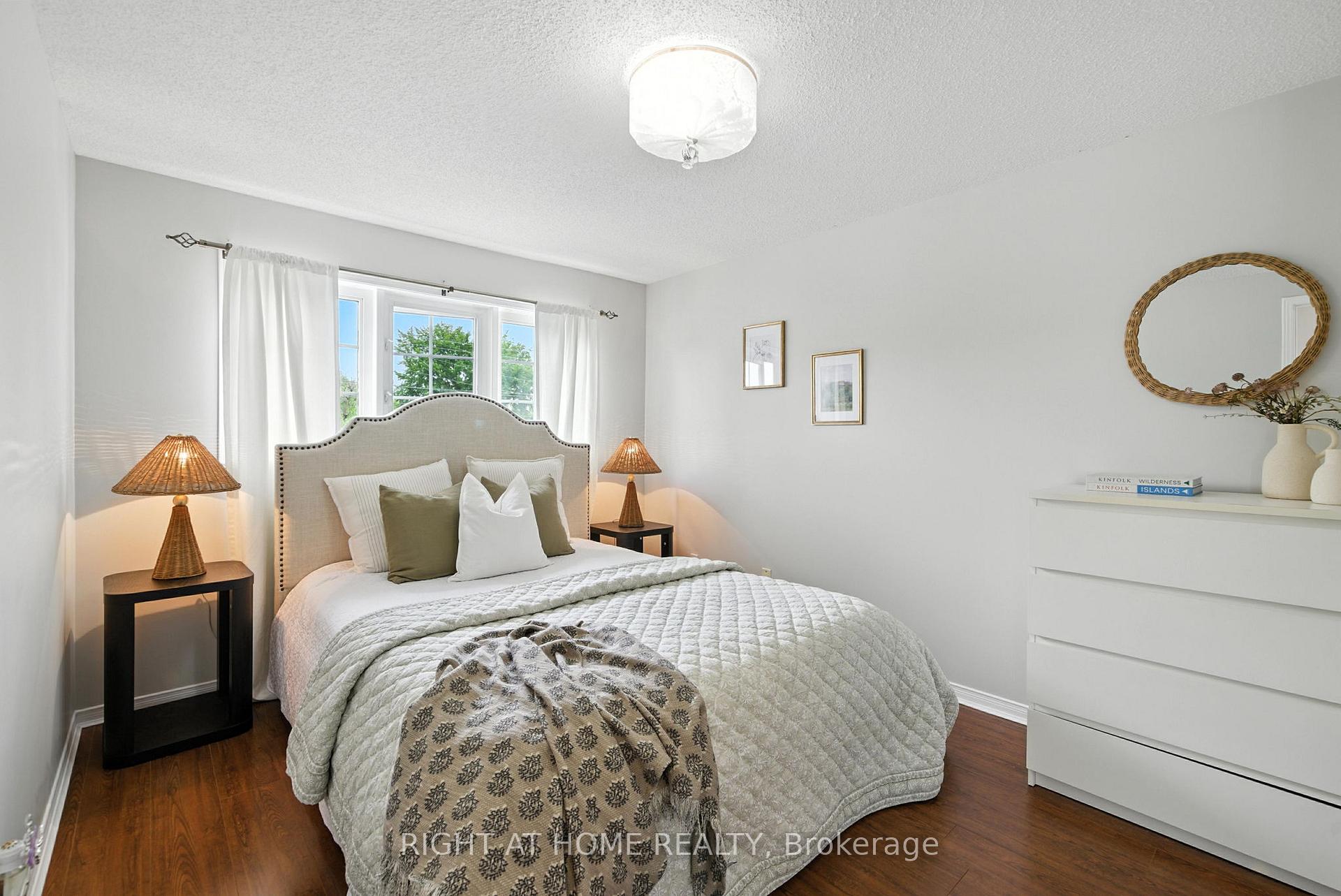 Photo 23 of 524 Hartgrove Lane, Oshawa, Eastdale — HOMEH