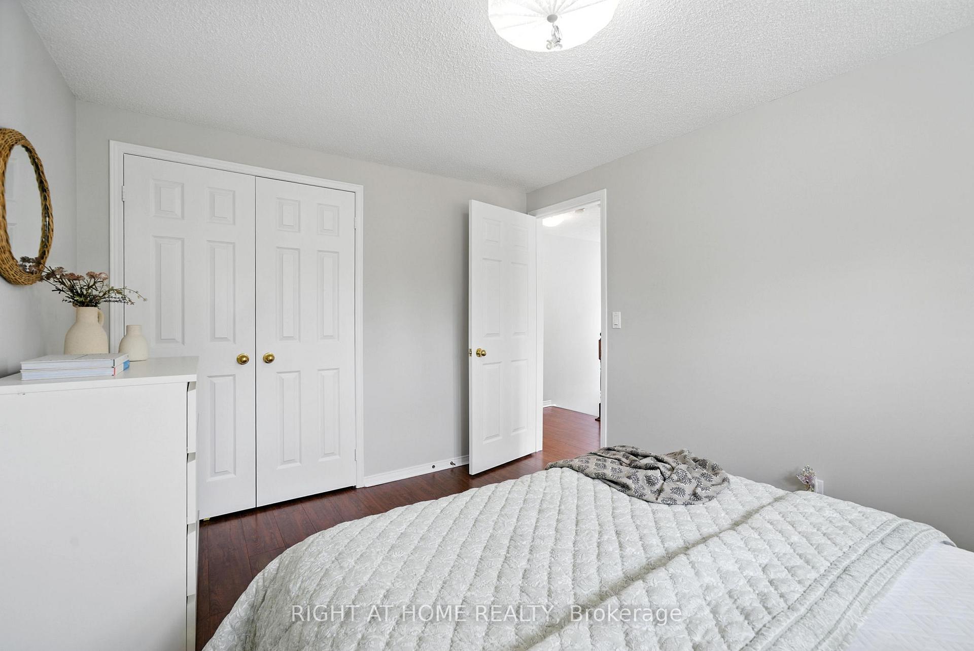 Photo 24 of 524 Hartgrove Lane, Oshawa, Eastdale — HOMEH