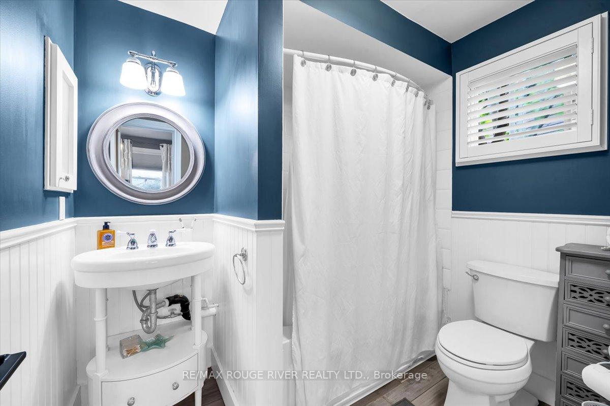 Photo 24 of 716 Stonepath Circle, Pickering, Amberlea — HOMEH