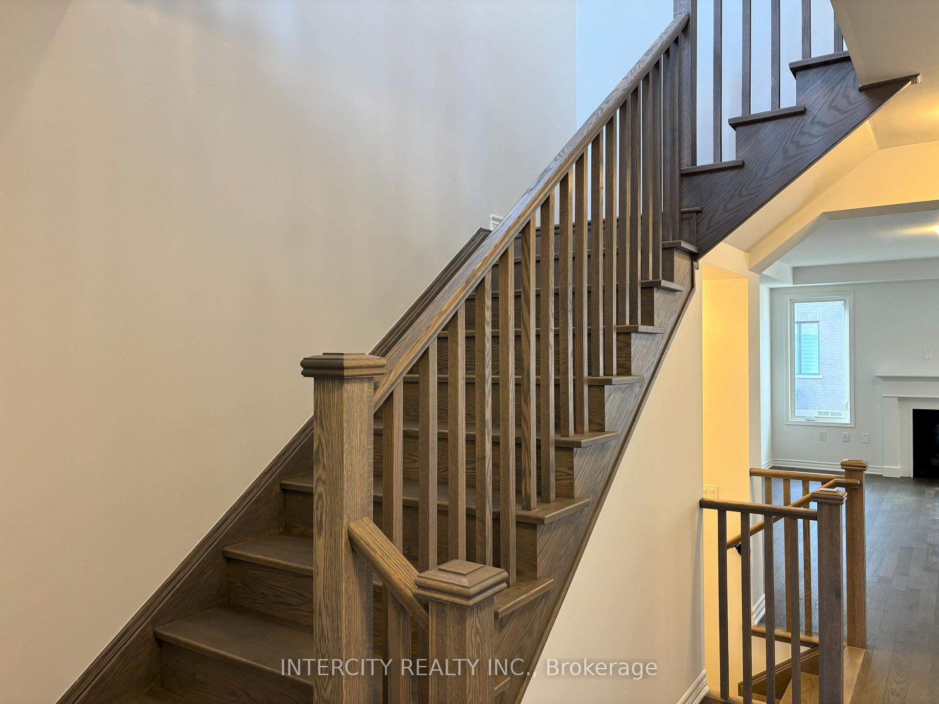Photo 12 of 265 Marigold Court, Milton, Walker — HOMEH