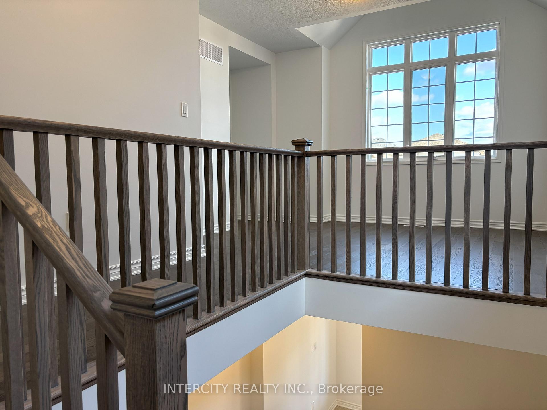 Photo 13 of 265 Marigold Court, Milton, Walker — HOMEH