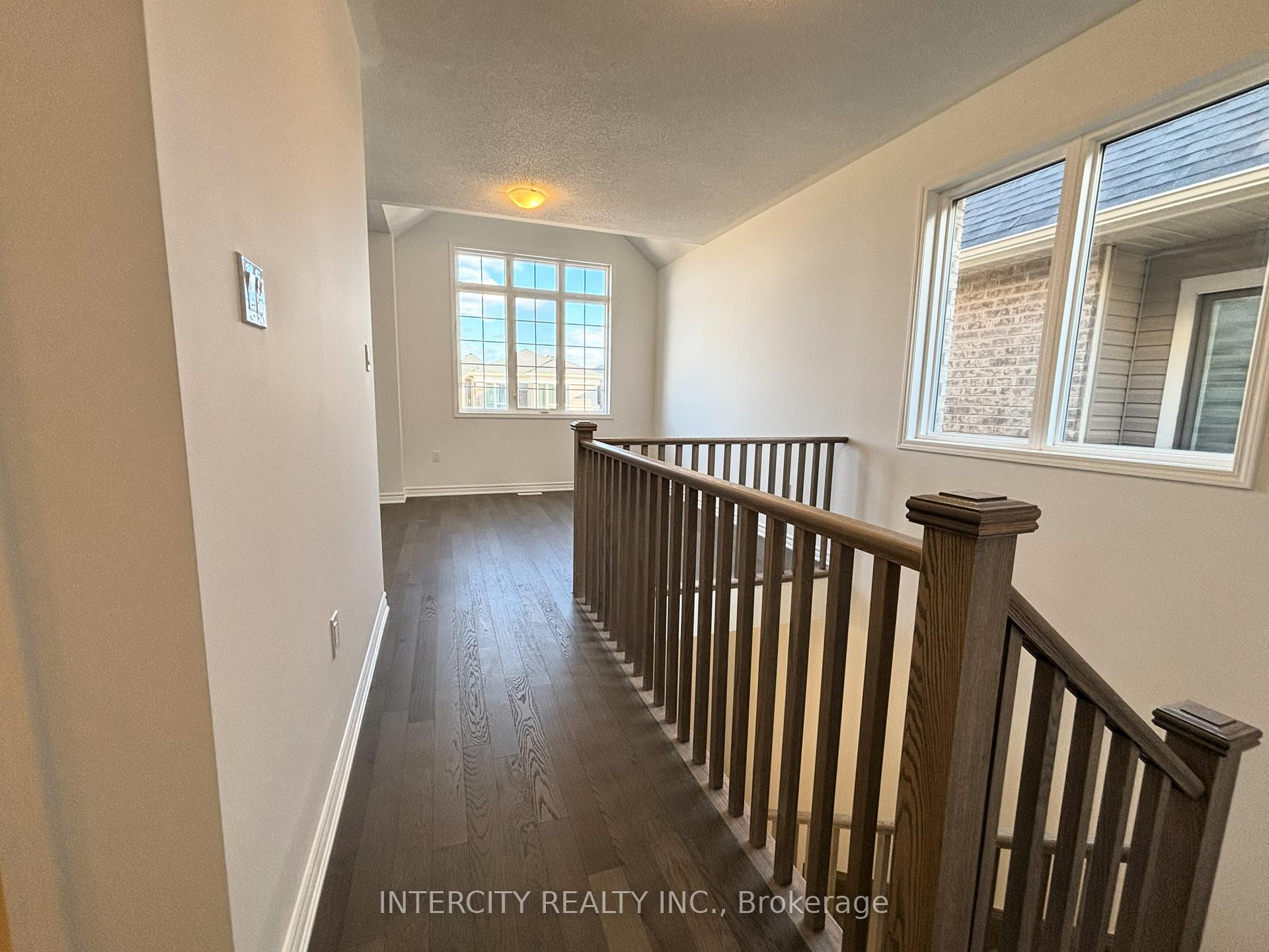 Photo 14 of 265 Marigold Court, Milton, Walker — HOMEH