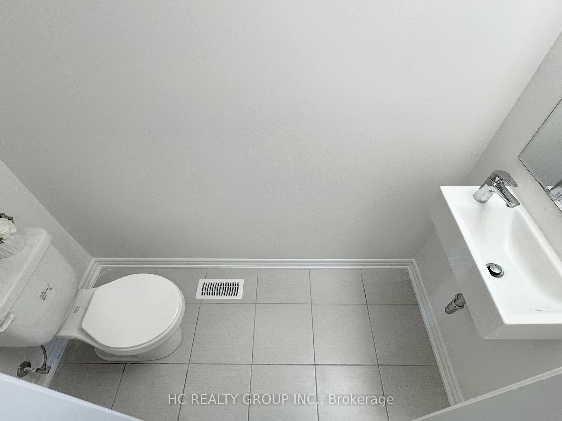 Photo 14 of 675 Ribstone Court, Oshawa, Pinecrest — HOMEH