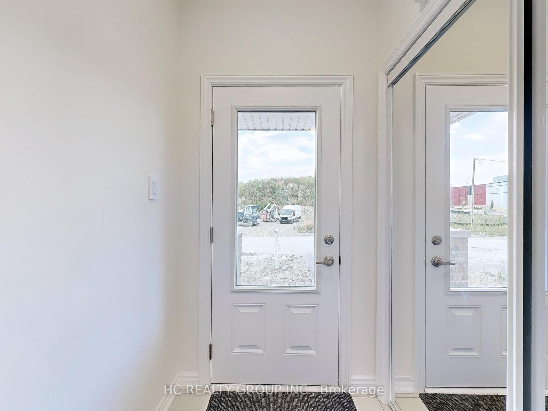 Photo 15 of 675 Ribstone Court, Oshawa, Pinecrest — HOMEH