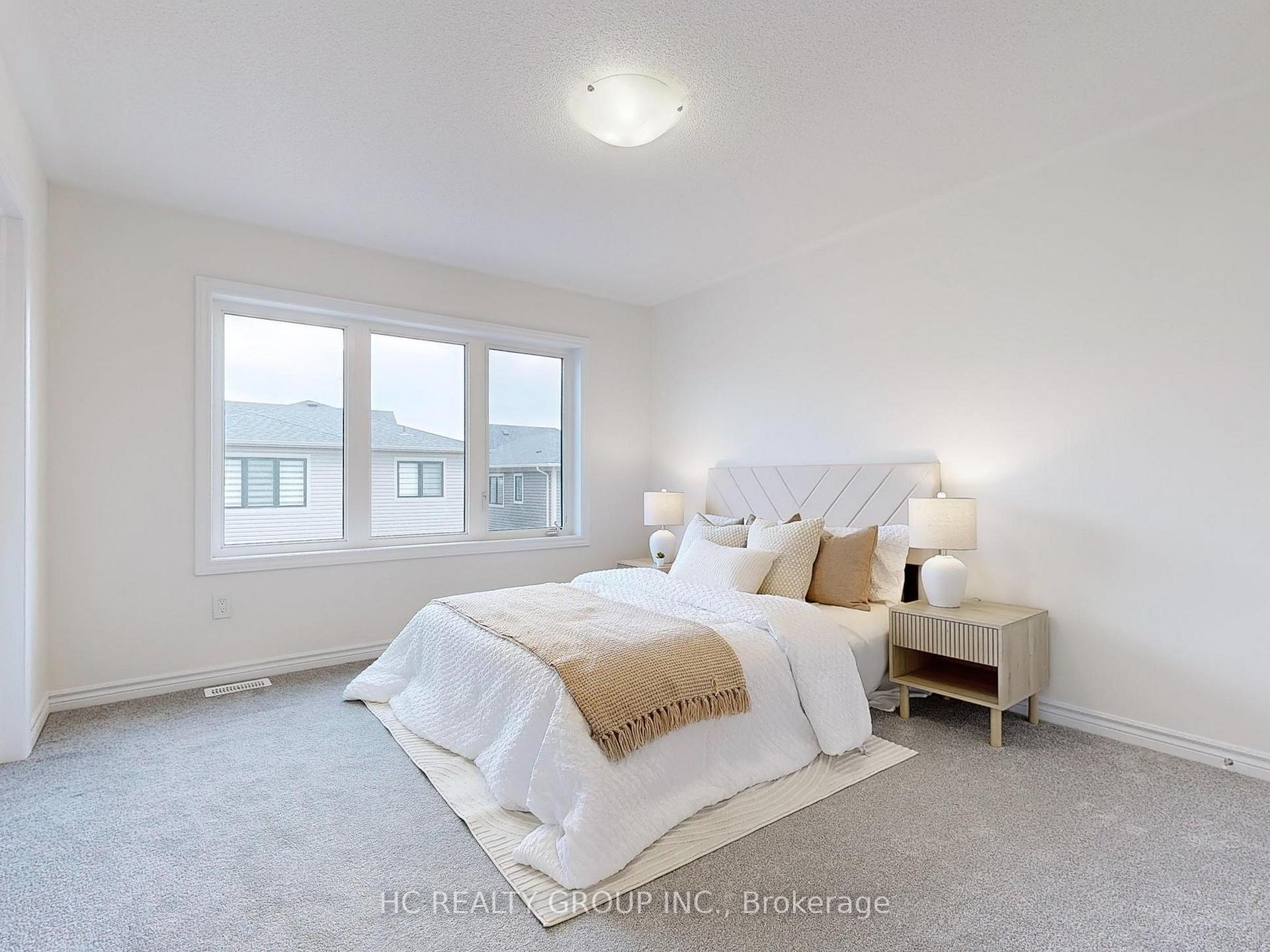 Photo 18 of 675 Ribstone Court, Oshawa, Pinecrest — HOMEH