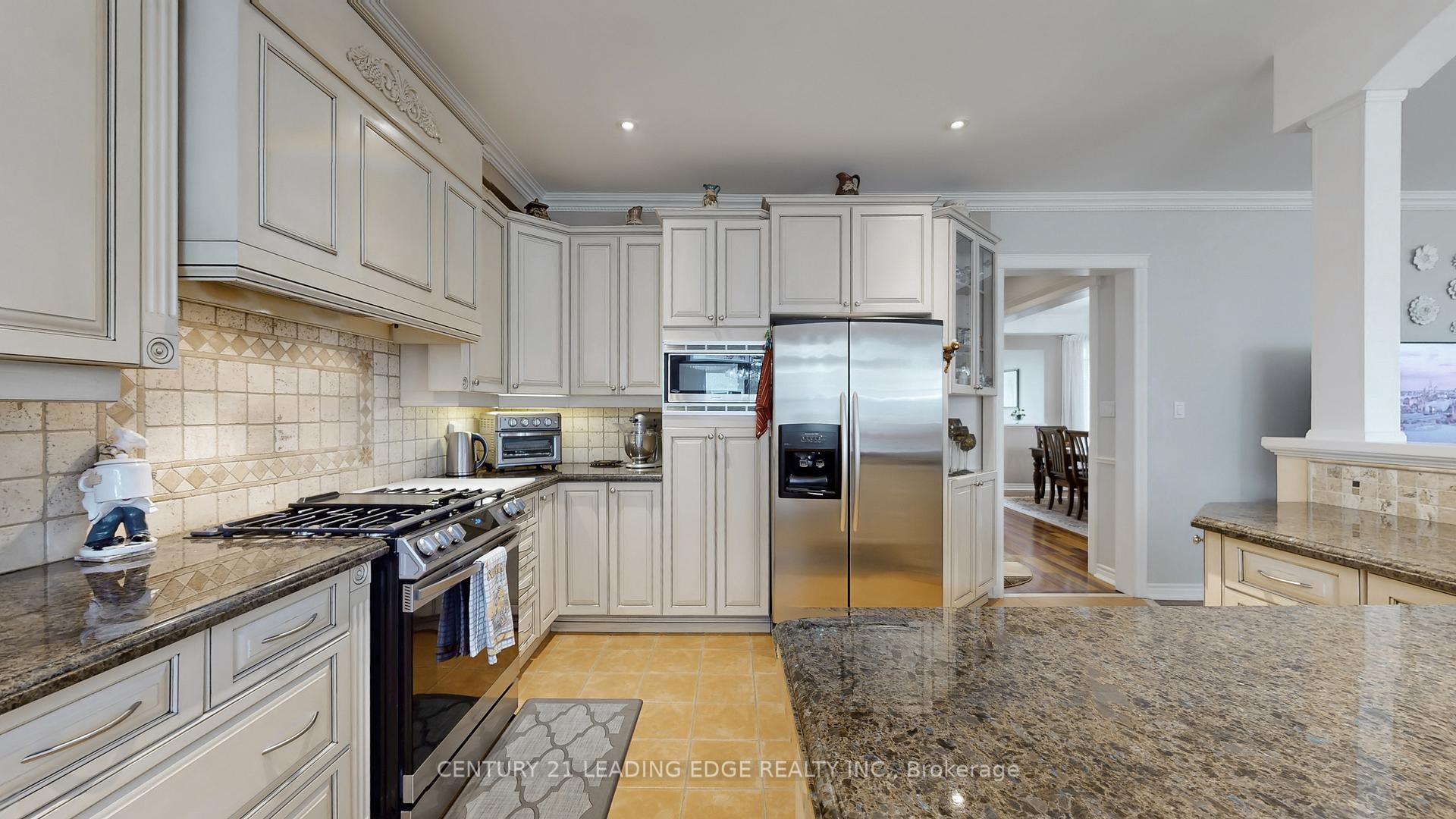 Photo 11 of 1915 Wildflower Drive, Pickering, Amberlea — HOMEH