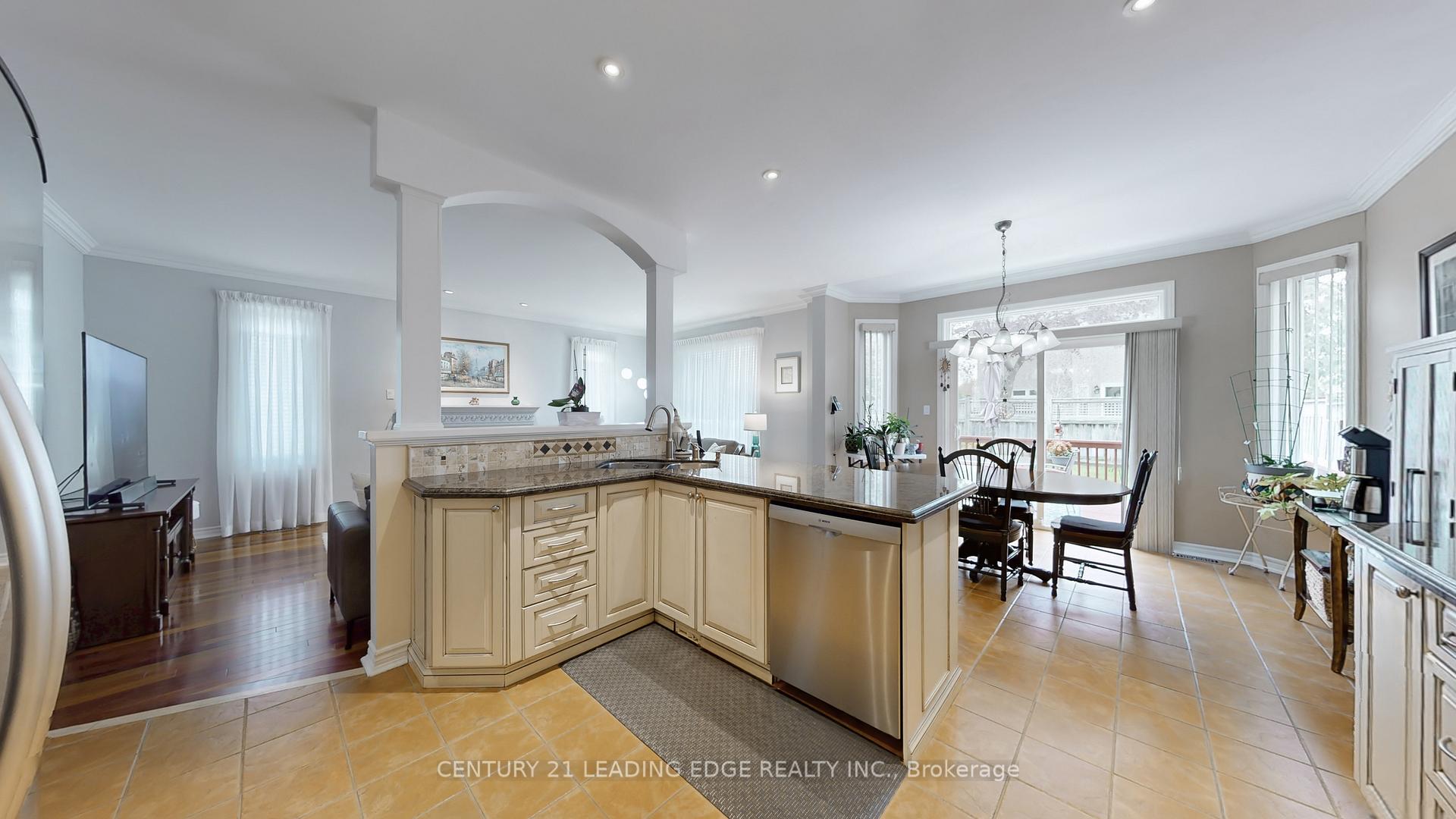 Photo 12 of 1915 Wildflower Drive, Pickering, Amberlea — HOMEH