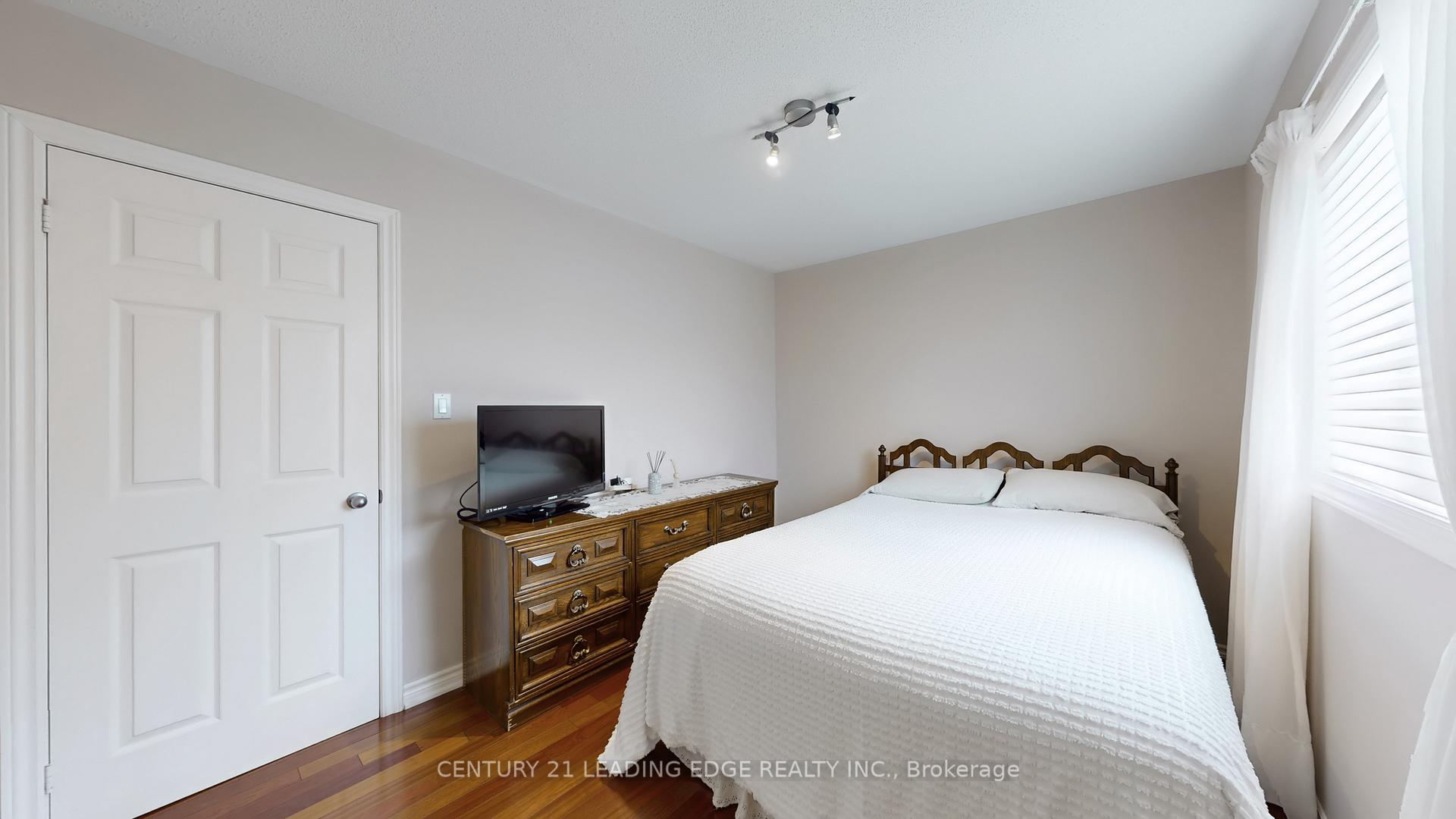Photo 28 of 1915 Wildflower Drive, Pickering, Amberlea — HOMEH
