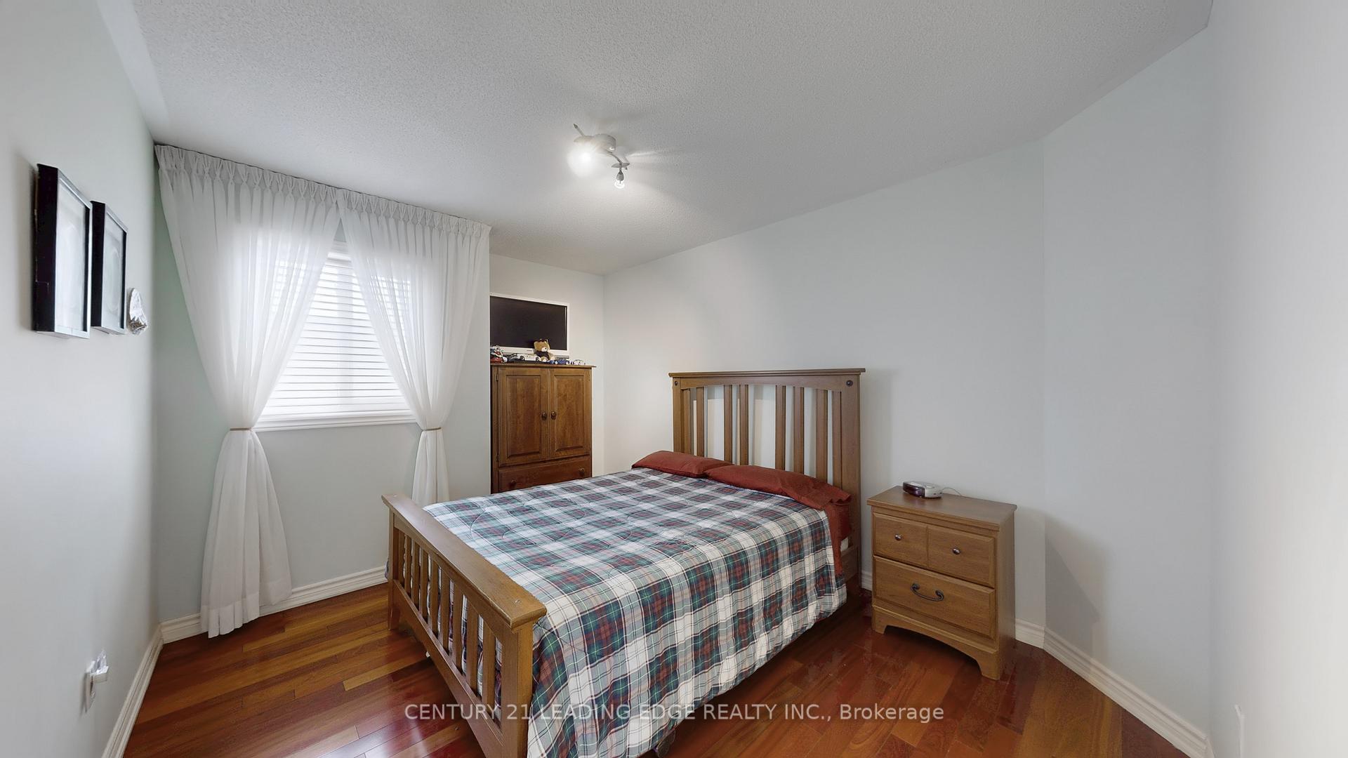 Photo 29 of 1915 Wildflower Drive, Pickering, Amberlea — HOMEH