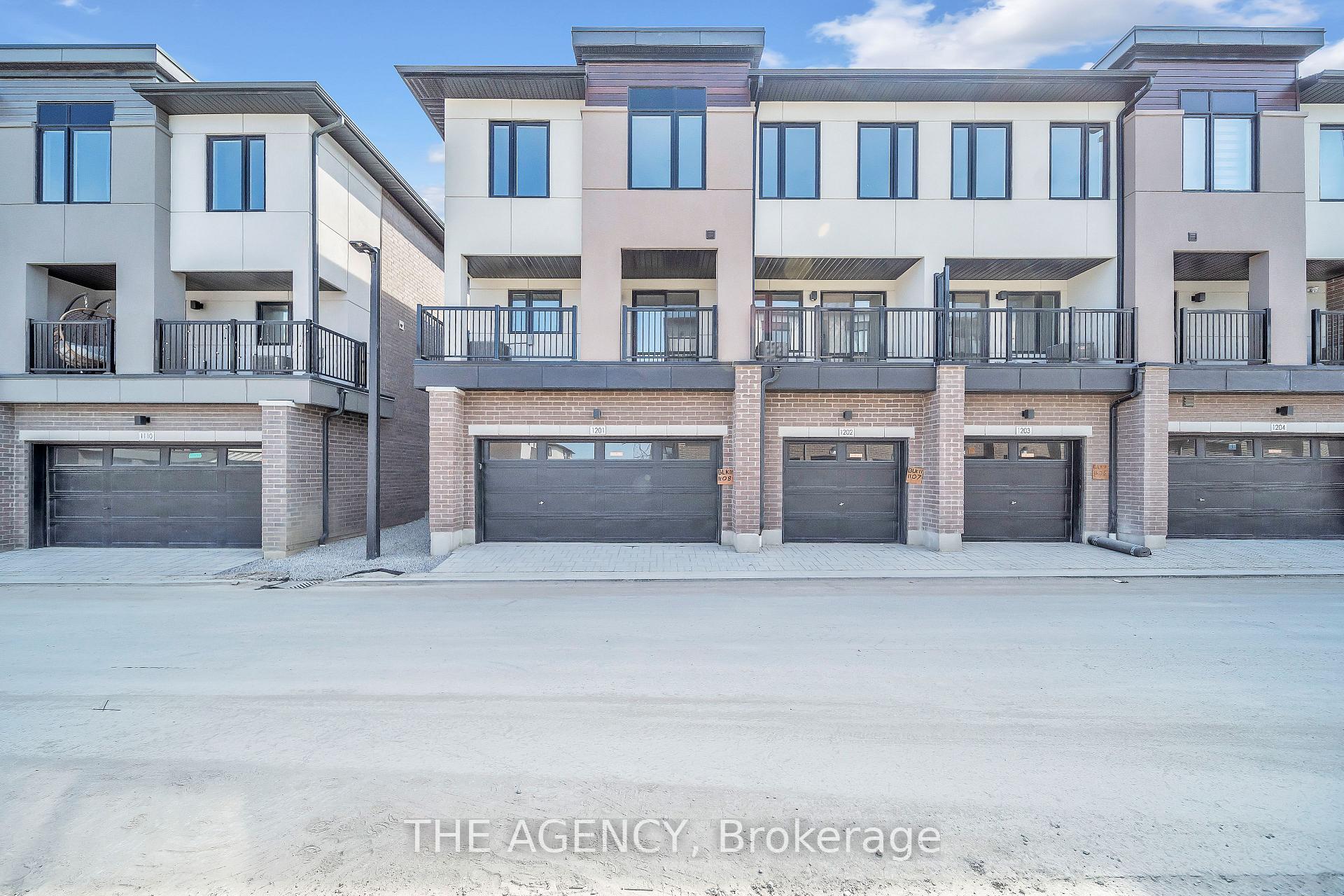 Photo 2 of Unit 1201, 1695 Dersan Street, Pickering, Duffin Heights — HOMEH