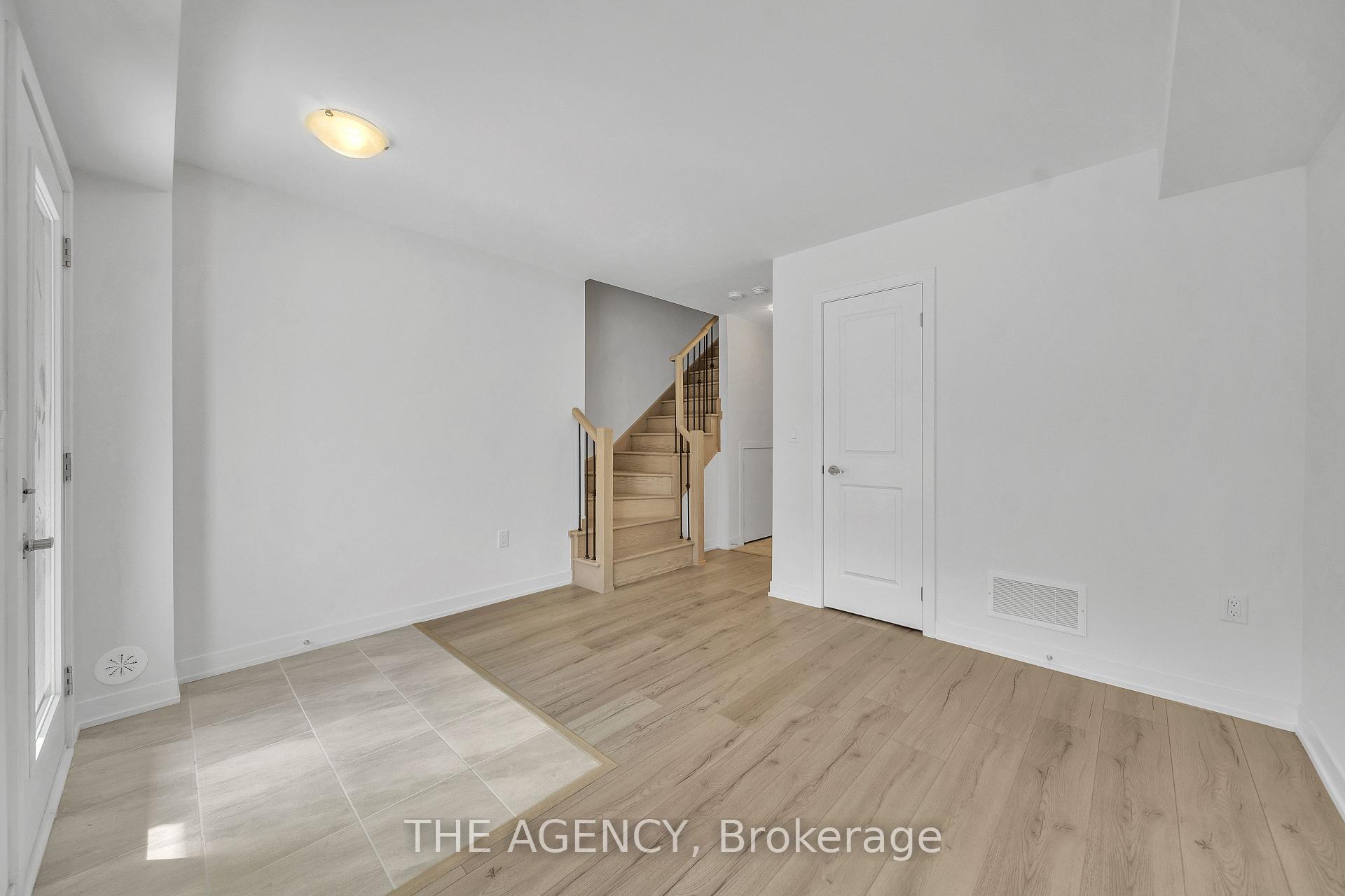 Photo 5 of Unit 1201, 1695 Dersan Street, Pickering, Duffin Heights — HOMEH