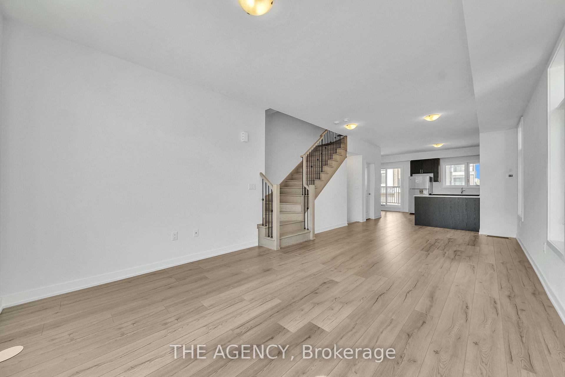 Photo 9 of Unit 1201, 1695 Dersan Street, Pickering, Duffin Heights — HOMEH