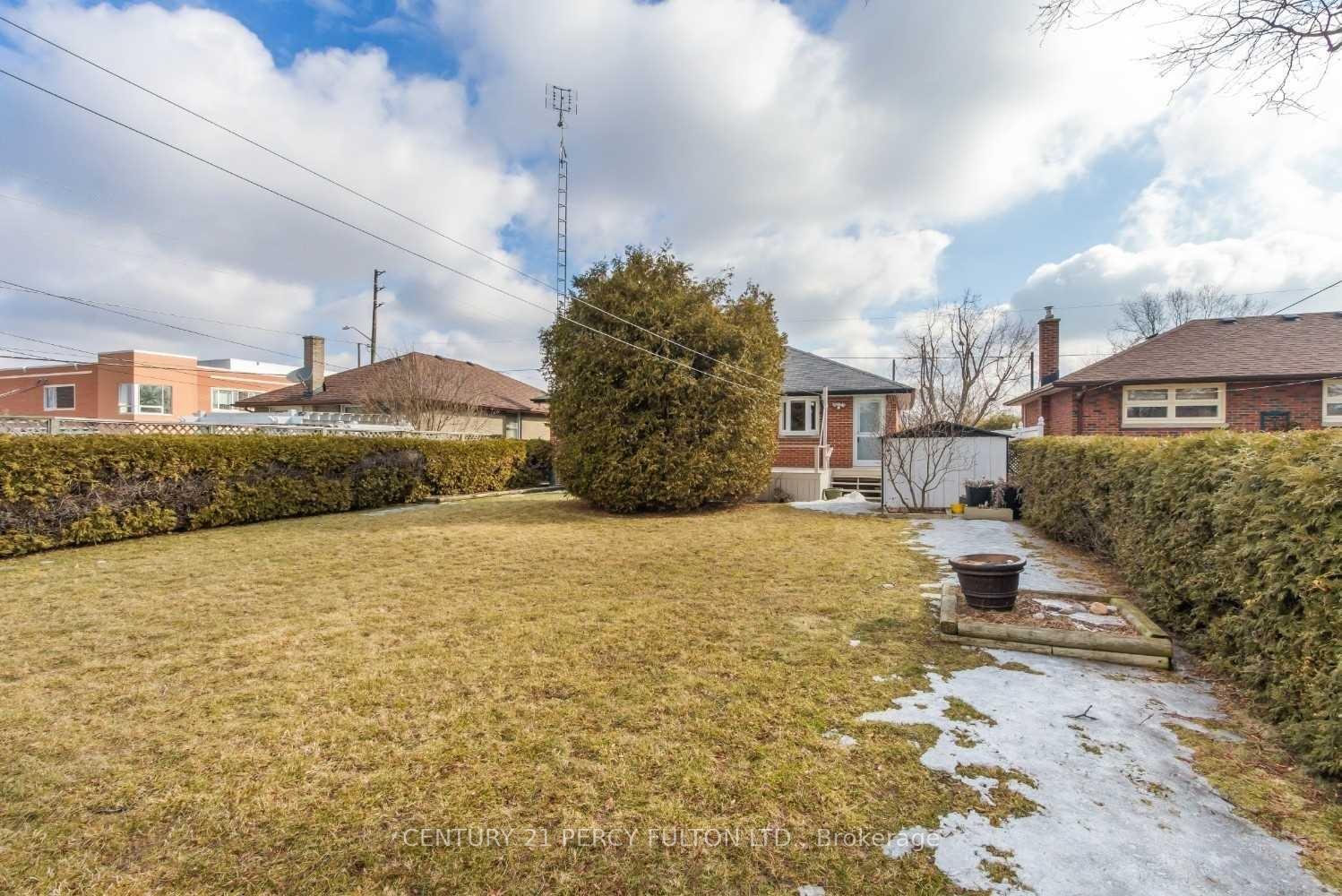 Photo 8 of 246 Baldwin Street, Oshawa, Donevan — HOMEH