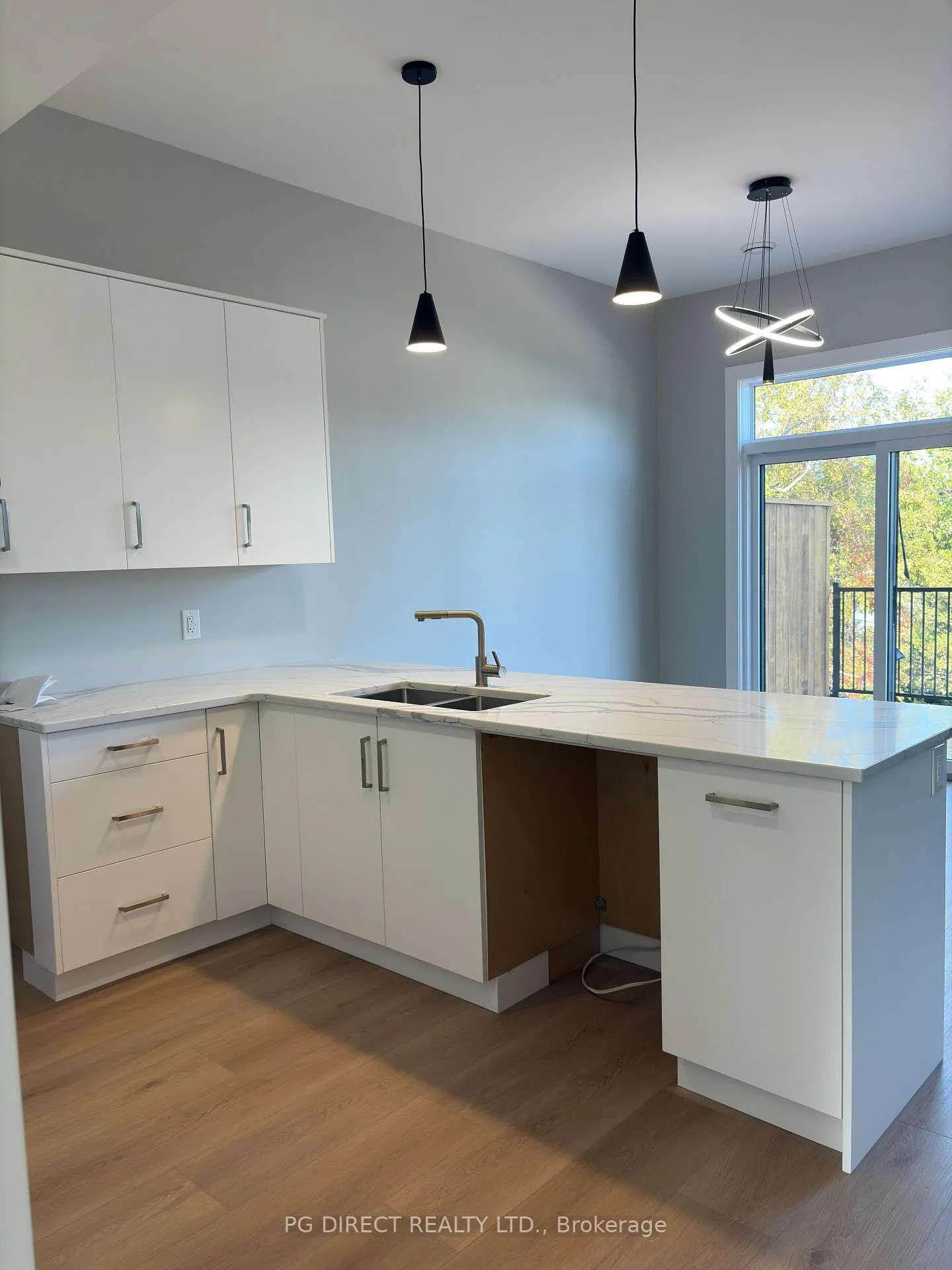 Photo 7 of 87 Maclellan Avenue, Quinte West, Trenton Ward — HOMEH