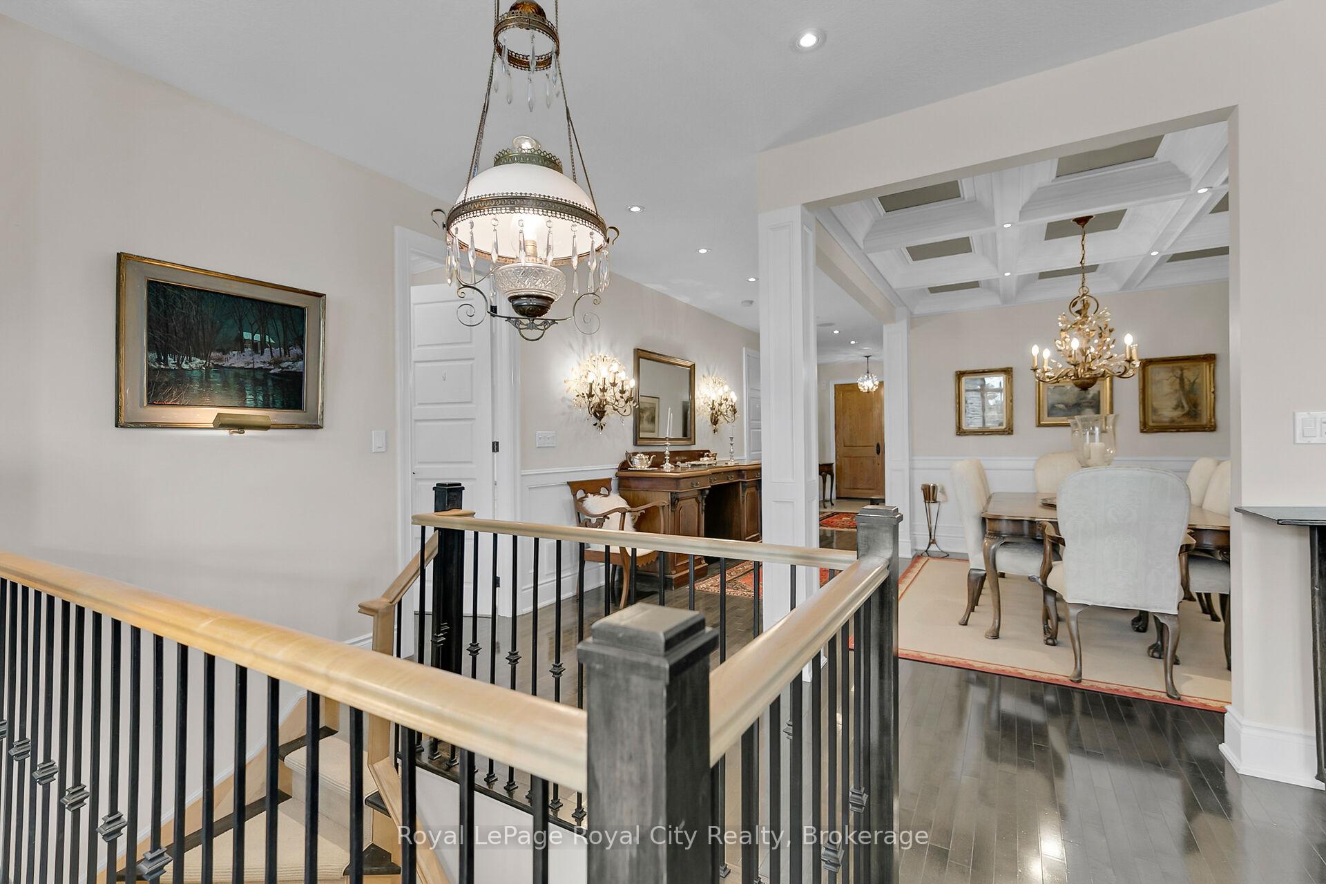 Photo 21 of 54 Aberfoyle Mill Crescent, Puslinch, Aberfoyle — HOMEH