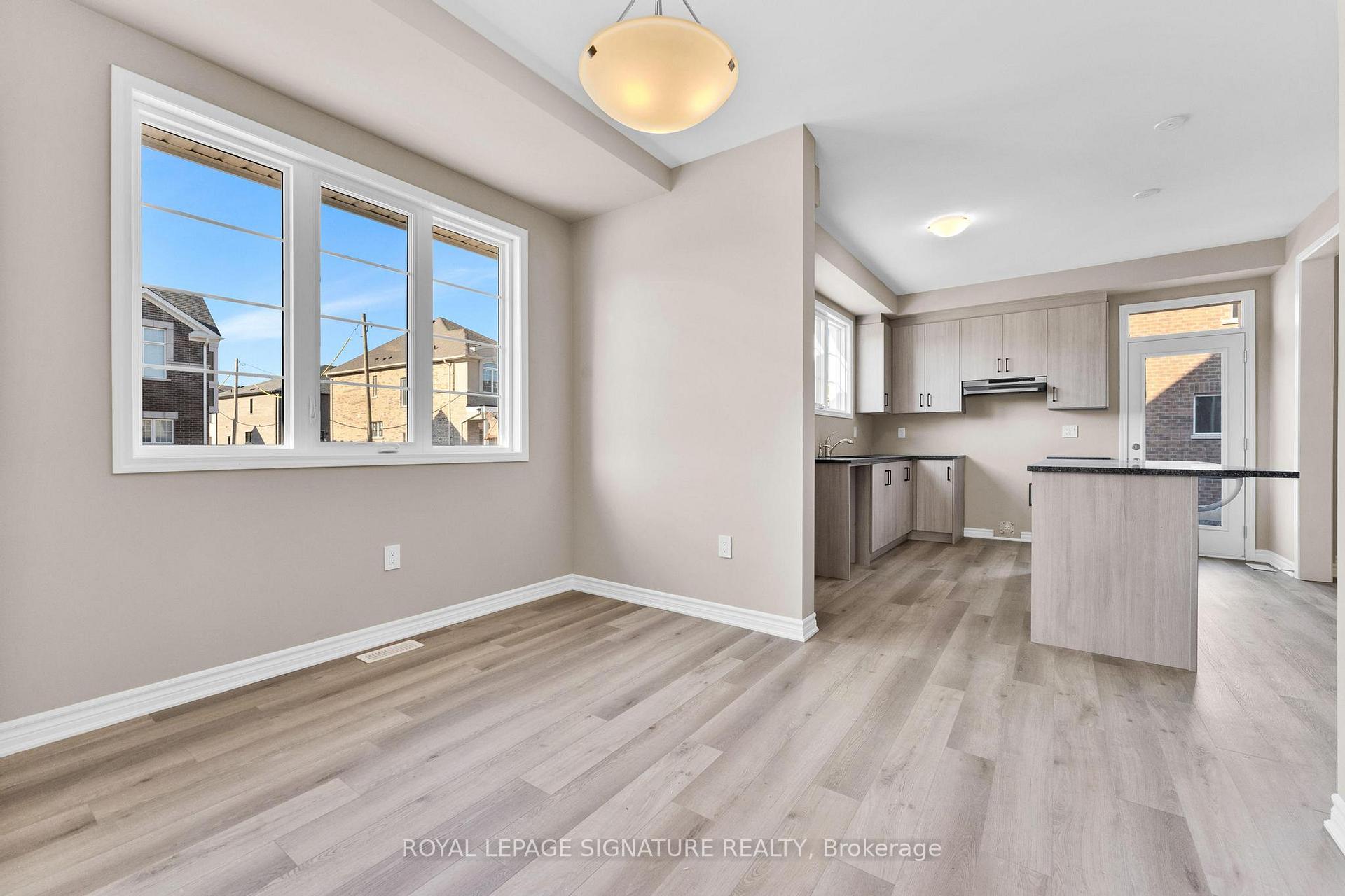 Photo 8 of 1237 Ferguson Drive, Milton, Bowes — HOMEH