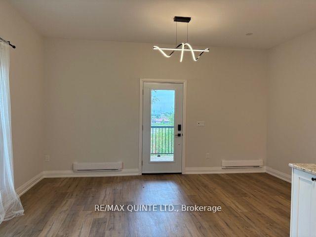 Photo 4 of Unit 4, 22 McGill Street, Quinte West, Trenton Ward — HOMEH