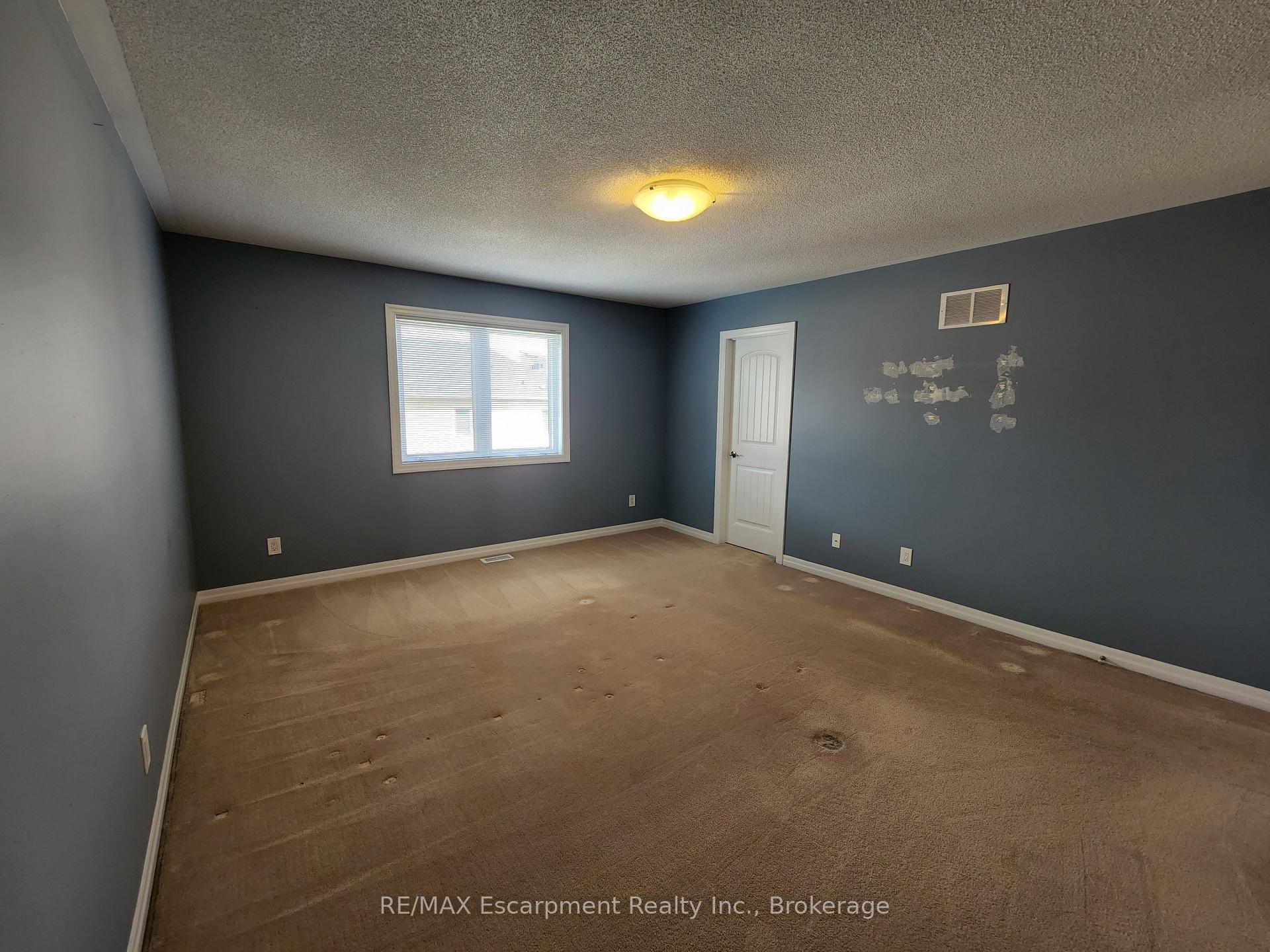 Photo 14 of 113 Donovan Heights, Milton, Scott — HOMEH