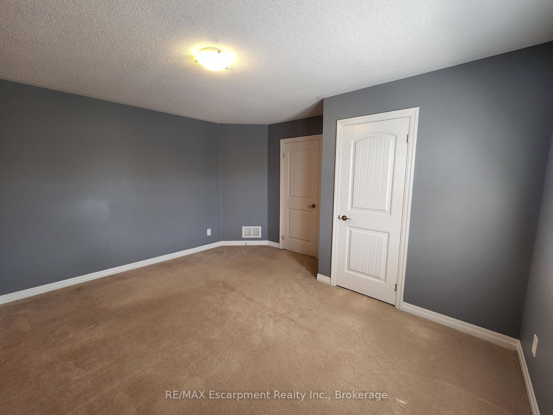 Photo 19 of 113 Donovan Heights, Milton, Scott — HOMEH