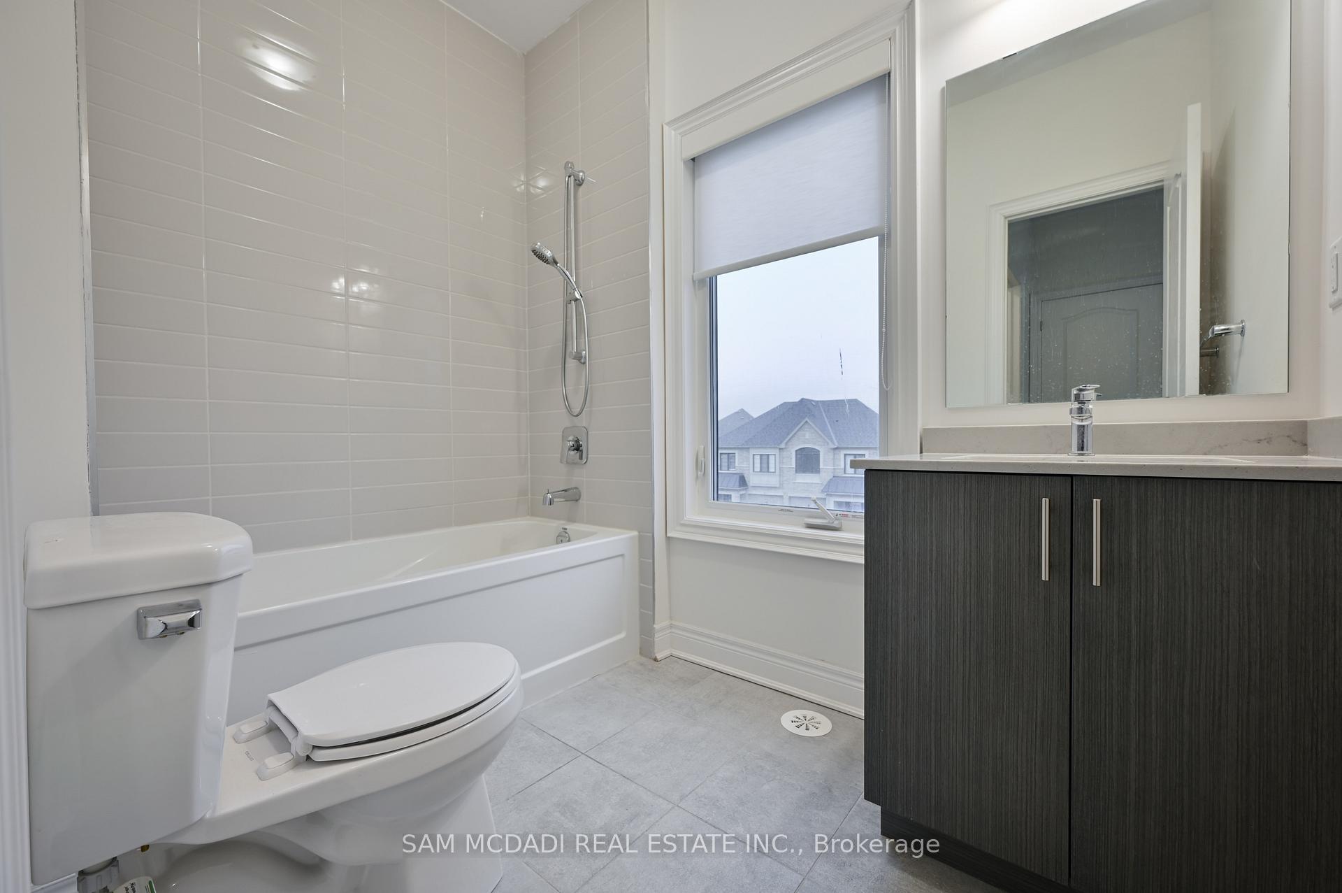 Photo 17 of 1443 Clarriage Court, Milton, Ford — HOMEH