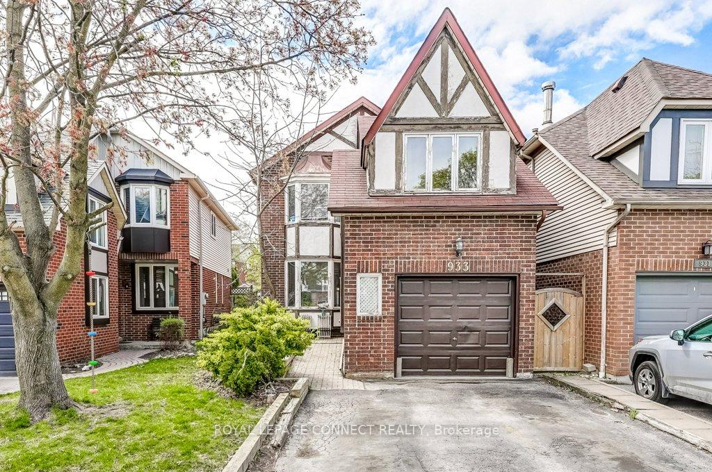 Photo 1 of 933 Redbird Crescent, Pickering, Liverpool — HOMEH