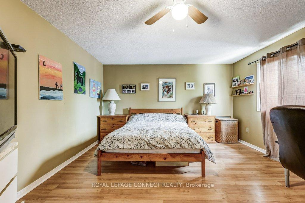 Photo 22 of 933 Redbird Crescent, Pickering, Liverpool — HOMEH