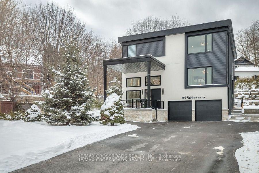 Photo 1 of 696 Hillview Crescent, Pickering, West Shore — HOMEH
