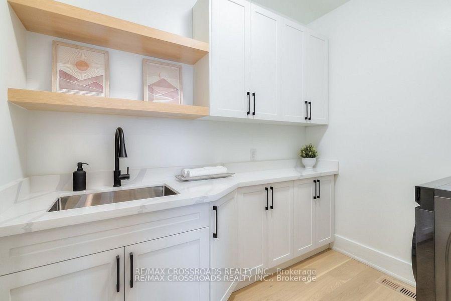 Photo 23 of 696 Hillview Crescent, Pickering, West Shore — HOMEH
