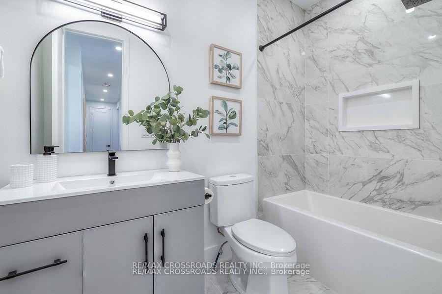 Photo 29 of 696 Hillview Crescent, Pickering, West Shore — HOMEH