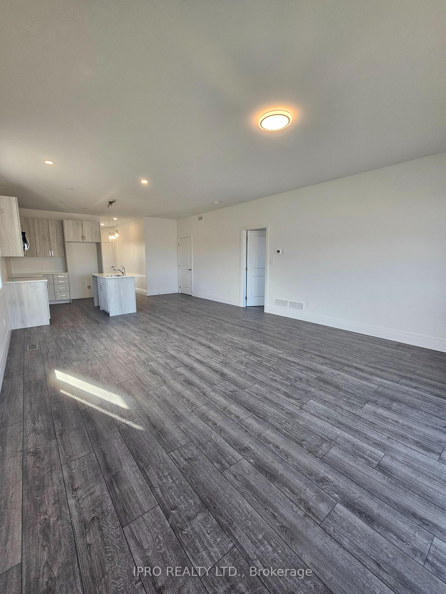 Photo 7 of 17 Beasley Crescent, Prince Edward County, Hallowell Ward — HOMEH