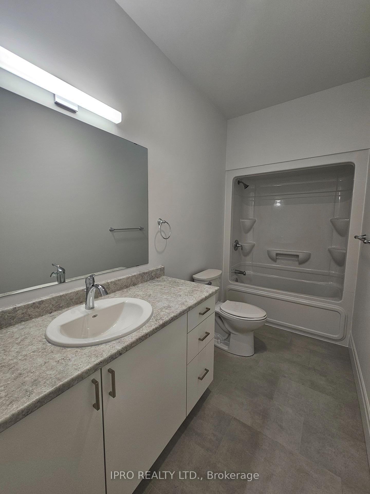 Photo 10 of 17 Beasley Crescent, Prince Edward County, Hallowell Ward — HOMEH