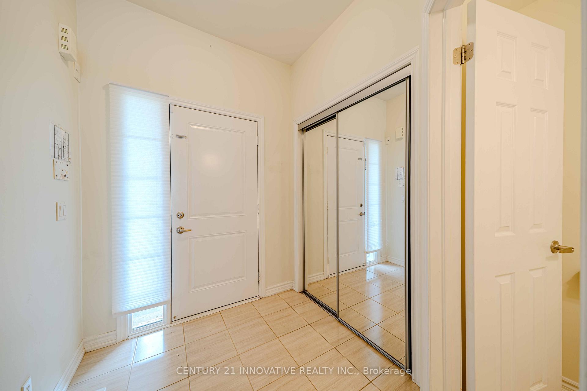 Photo 6 of 2462 Steeplechase Street, Oshawa, Windfields — HOMEH