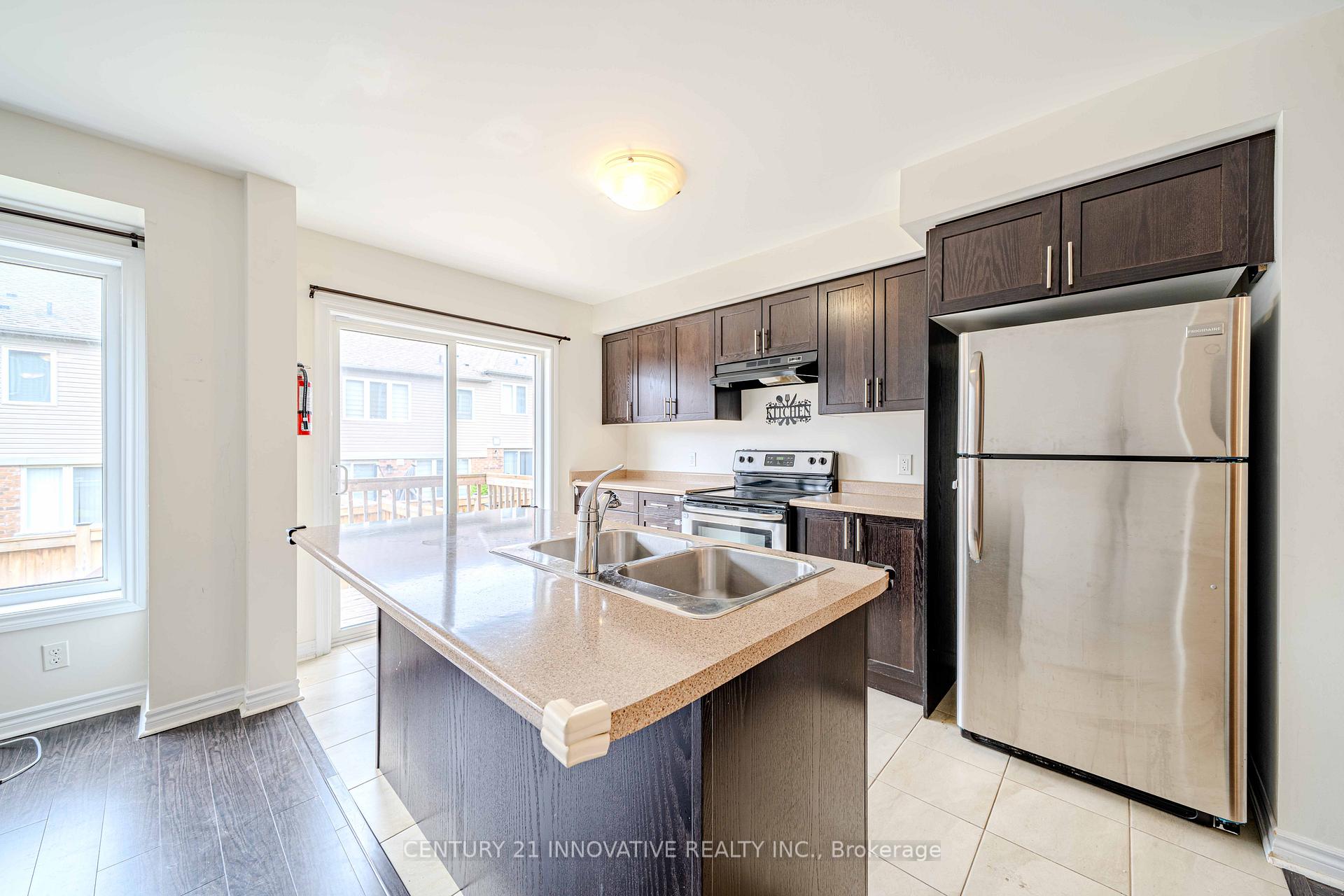 Photo 16 of 2462 Steeplechase Street, Oshawa, Windfields — HOMEH