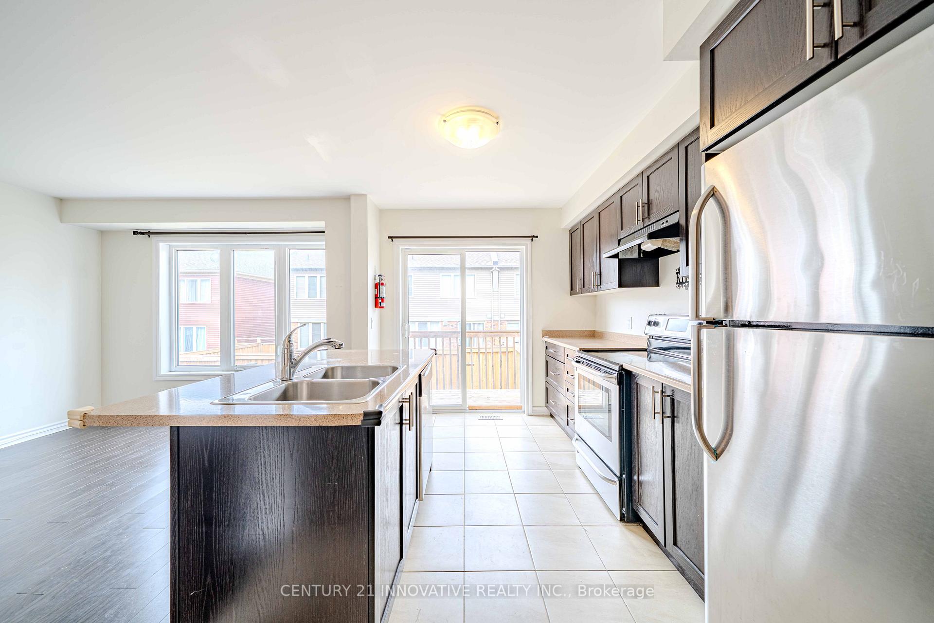 Photo 17 of 2462 Steeplechase Street, Oshawa, Windfields — HOMEH
