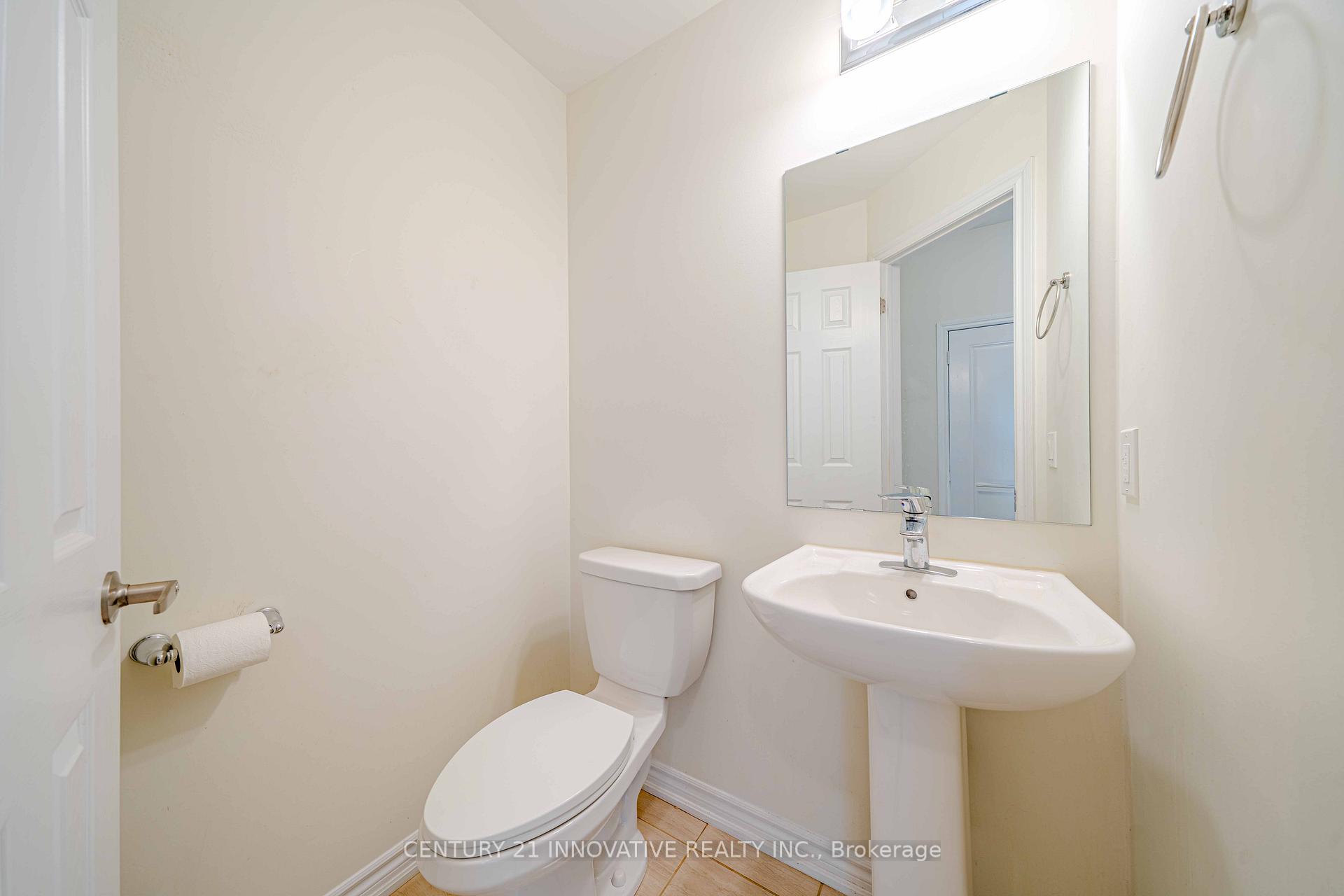 Photo 19 of 2462 Steeplechase Street, Oshawa, Windfields — HOMEH