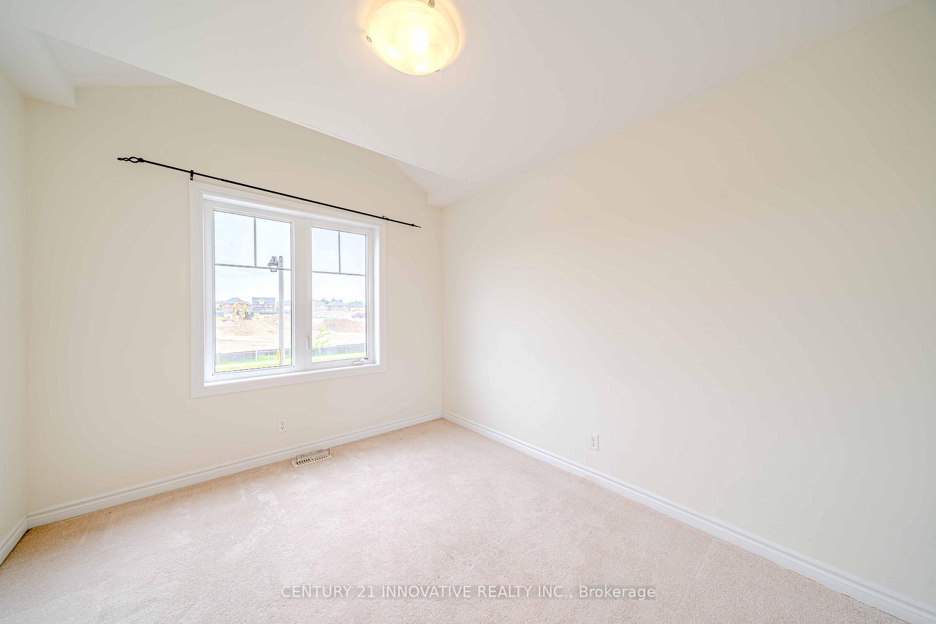 Photo 33 of 2462 Steeplechase Street, Oshawa, Windfields — HOMEH