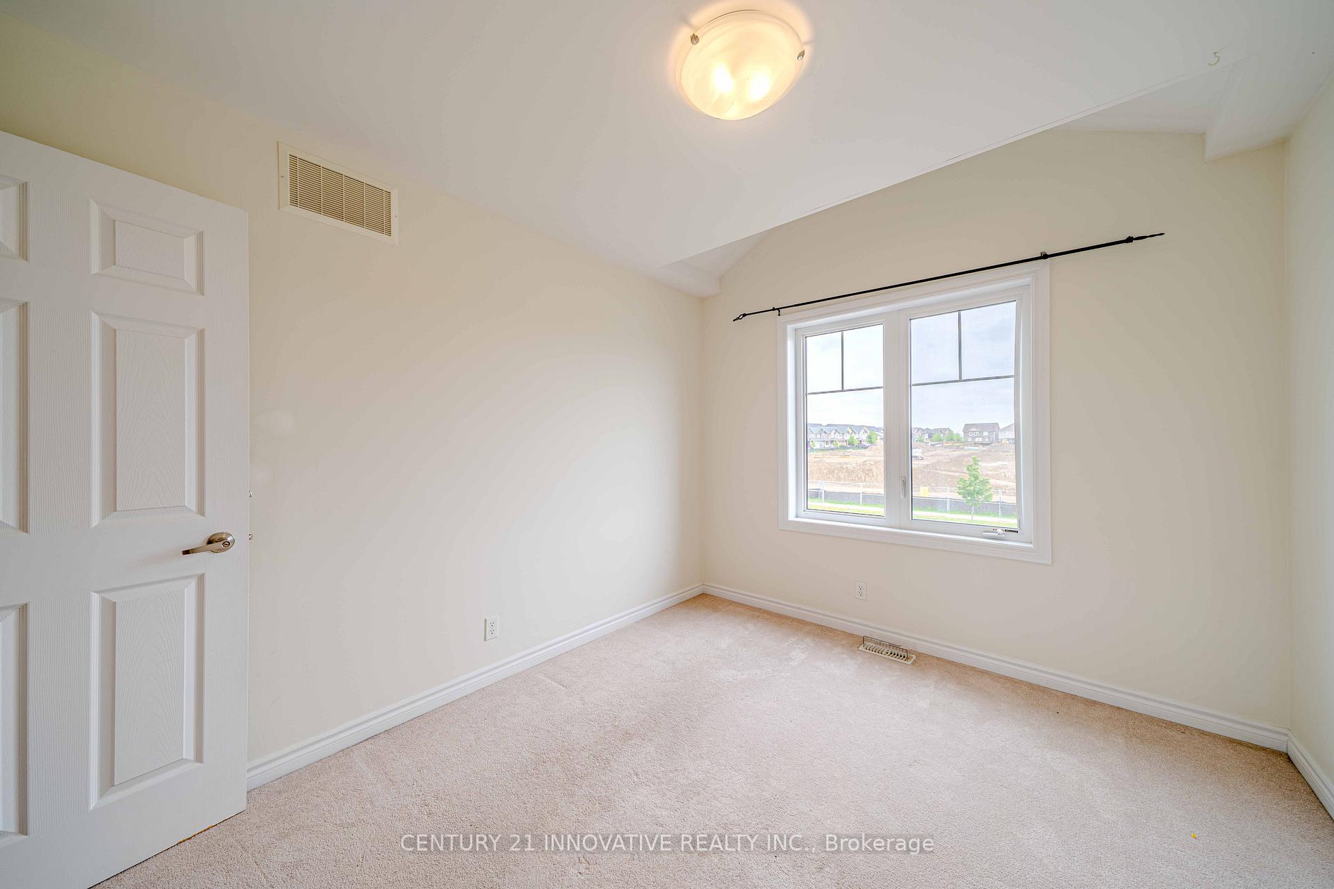 Photo 34 of 2462 Steeplechase Street, Oshawa, Windfields — HOMEH