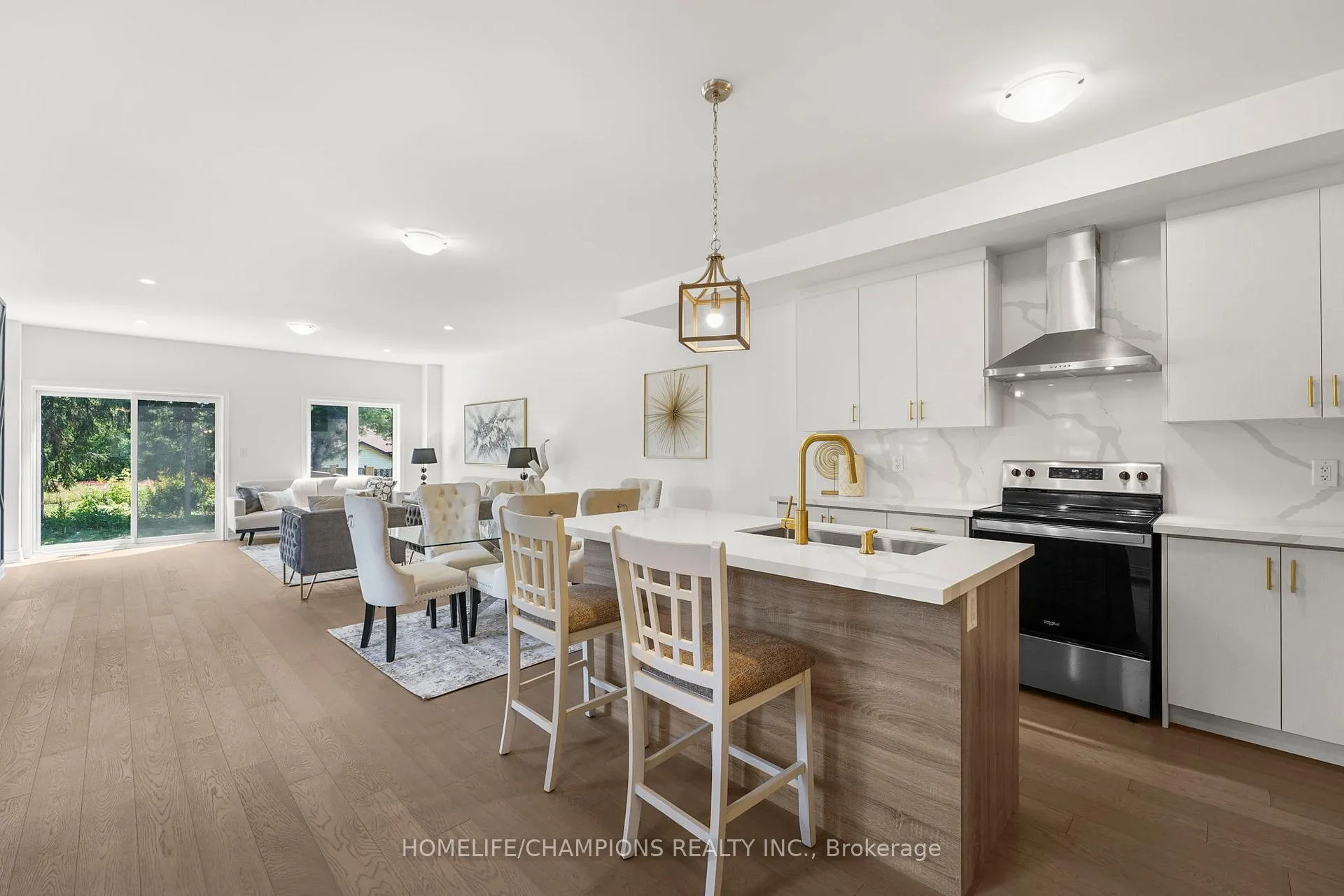 Photo 10 of 129 Guelph Street, Oshawa, Donevan — HOMEH