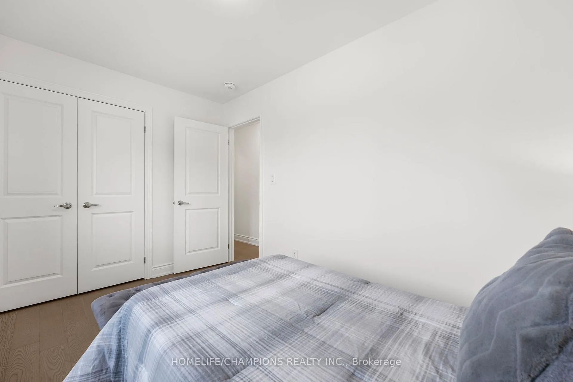 Photo 29 of 129 Guelph Street, Oshawa, Donevan — HOMEH