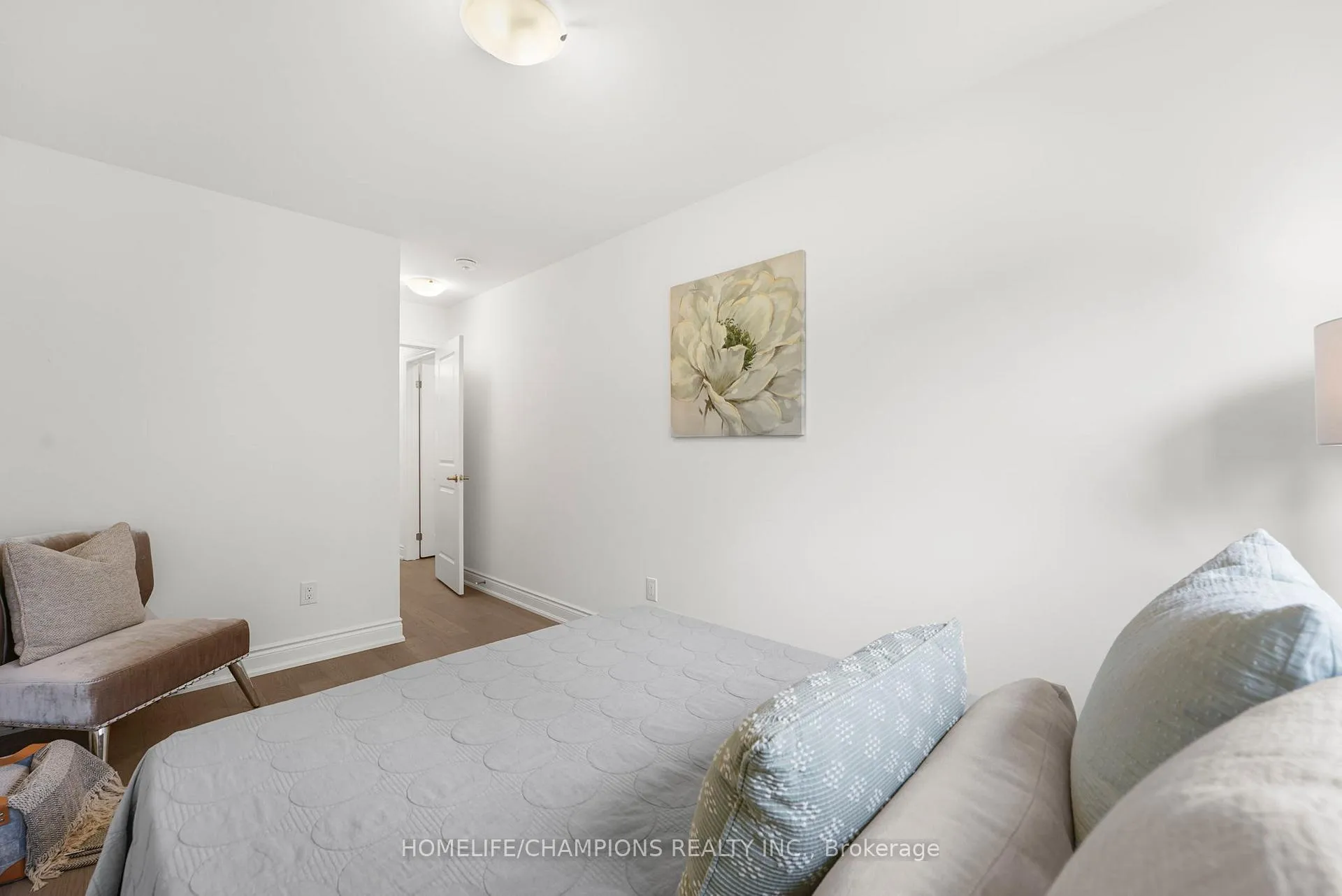 Photo 32 of 129 Guelph Street, Oshawa, Donevan — HOMEH